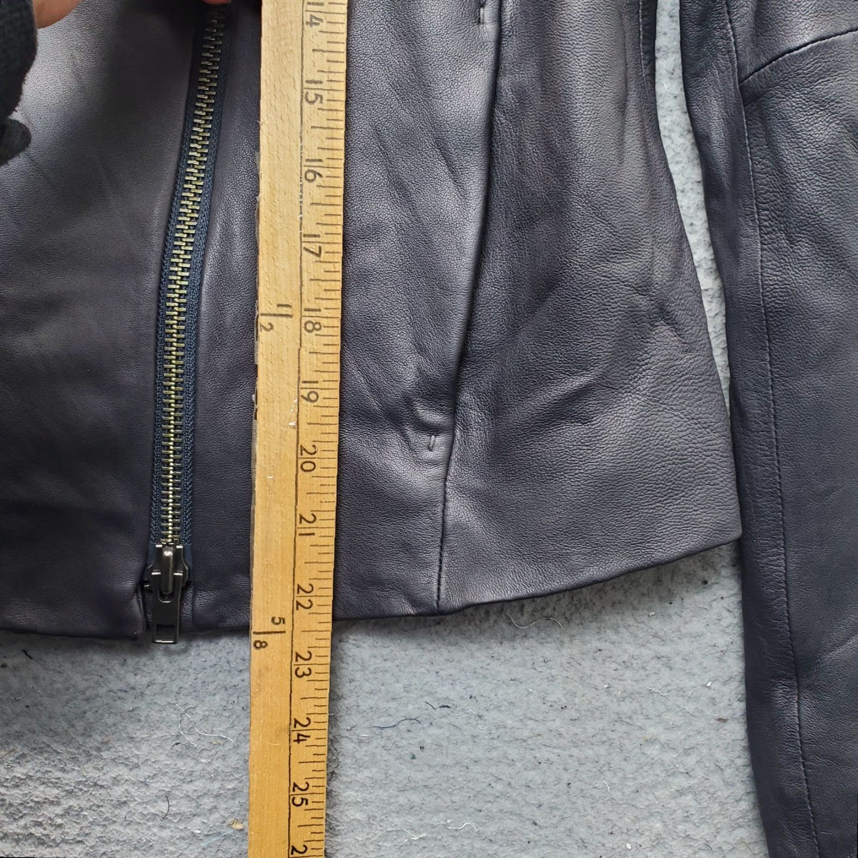 Vince Vince Biker Jacket Women Large Black Faux Leather Lined Slit Sleeve Zip Clipside Clip Zip Biker Jacket Women Size L Size L / US 10 / IT 46 - 3 Thumbnail