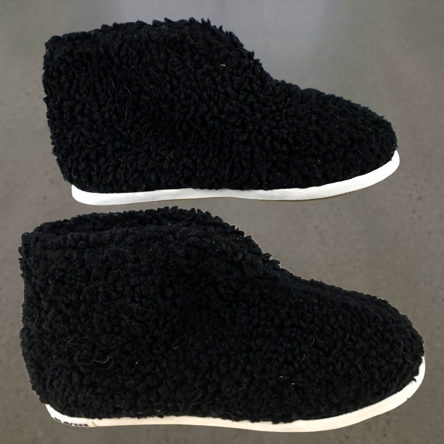 SeaVees SeaVees Shoes Women SeaChange Casual Slipper Bootie Black Recycled Fleece Shoes Women SeaChange Casual Slipper Bootie Black Recycled Fleece Size M / US 6-8 / IT 42-44 - 1 Thumbnail
