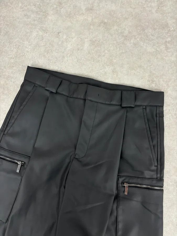 Emporio Armani AW2022 Emporio Armani Black Eco Leather Cargo Pants Size US 34 / EU 50 - 6 Thumbnail