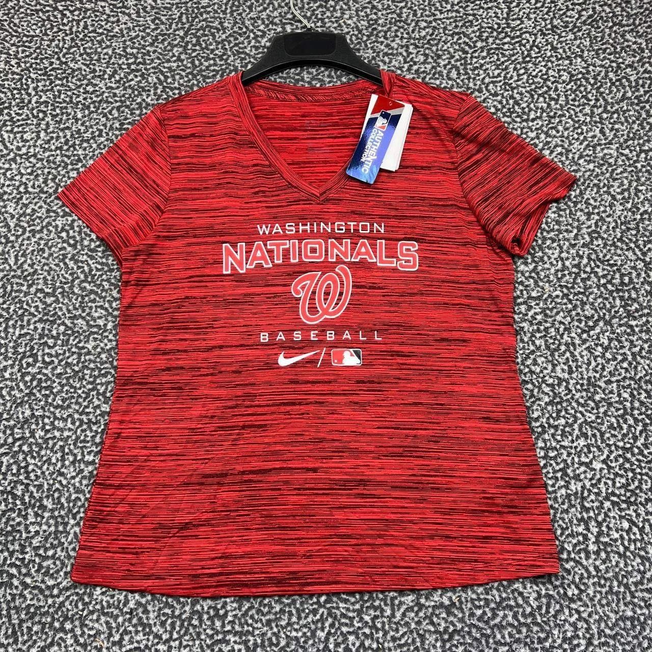 Nike Nike Shirt Women Washington Nationals Short Sleeve V Neck M Size M / US 6-8 / IT 42-44 - 1 Thumbnail