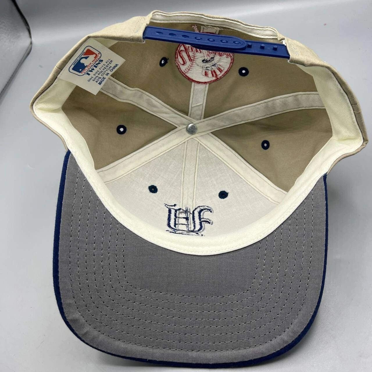 Twins Enterprise Inc. × Vintage New York Yankees Hat Men Twins Enterprise MLB Snap Back Cap Size ONE SIZE - 2 Thumbnail