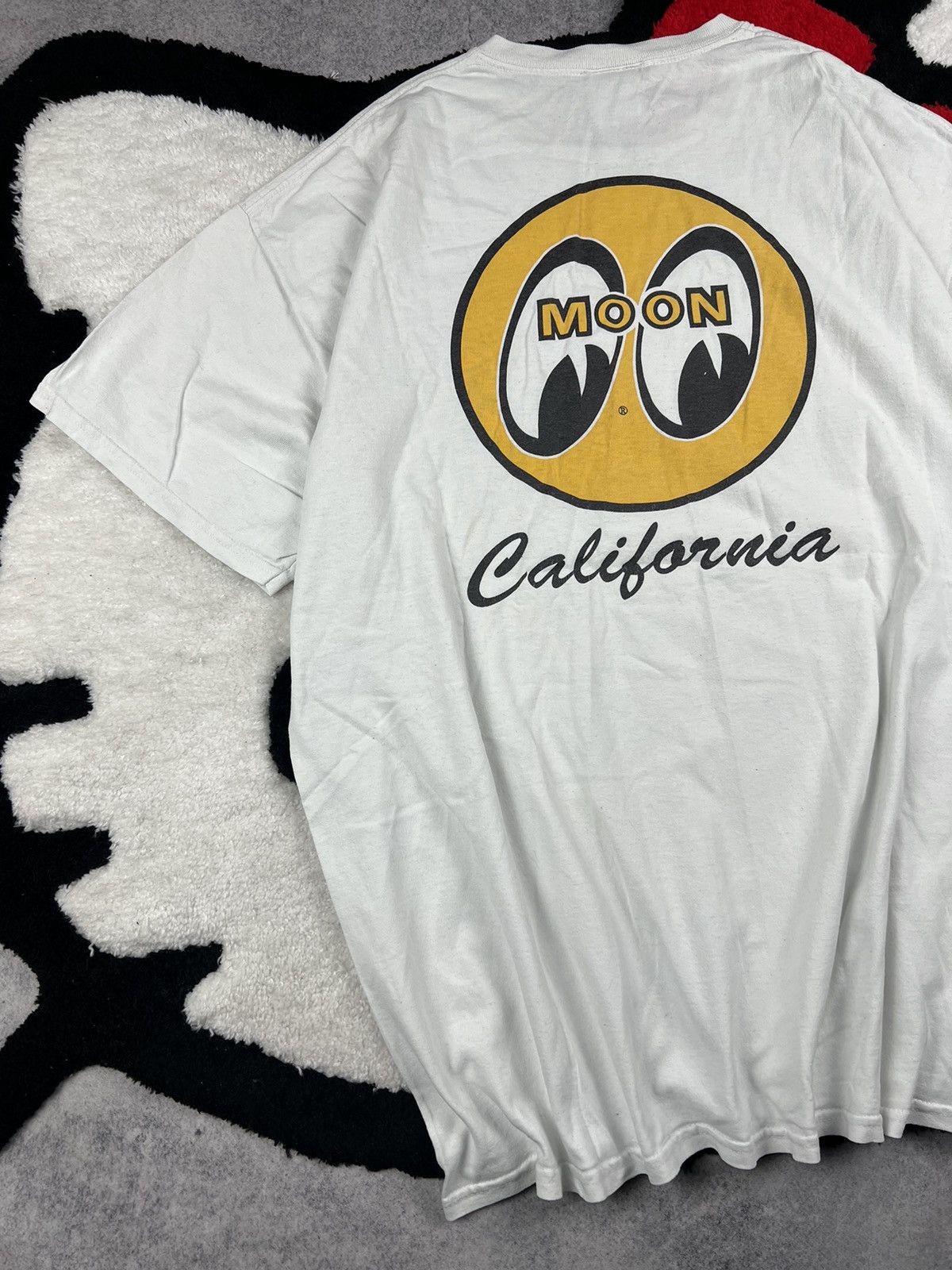 Vintage Vintage 2000’s Mooneyes USA California Big Logo Y2K Tee Size US XL / EU 56 / 4 - 2 Thumbnail