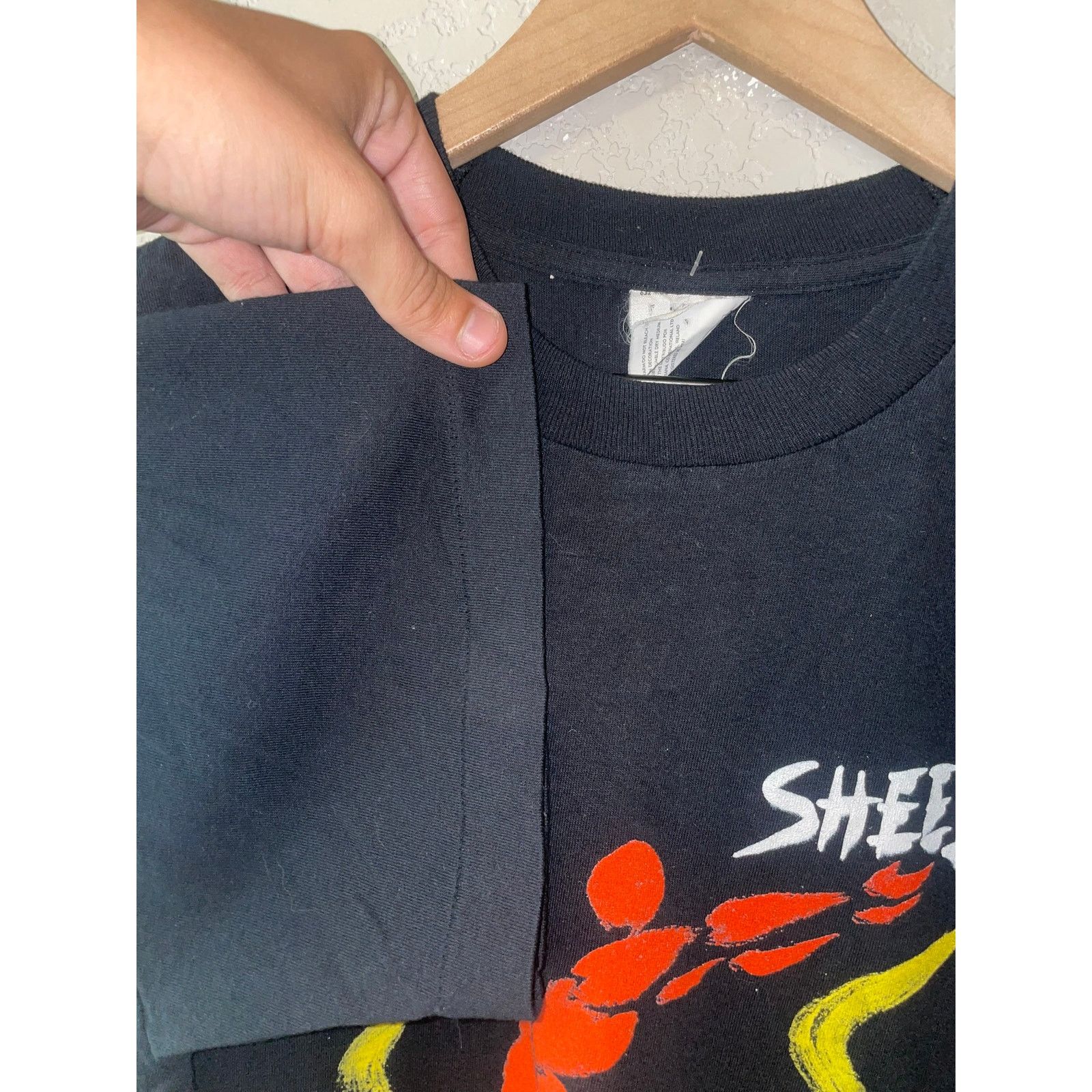 Vintage Vintage Art Shirt Rare Sheela Graphic Artwork Tee Large Size US L / EU 52-54 / 3 - 6 Thumbnail