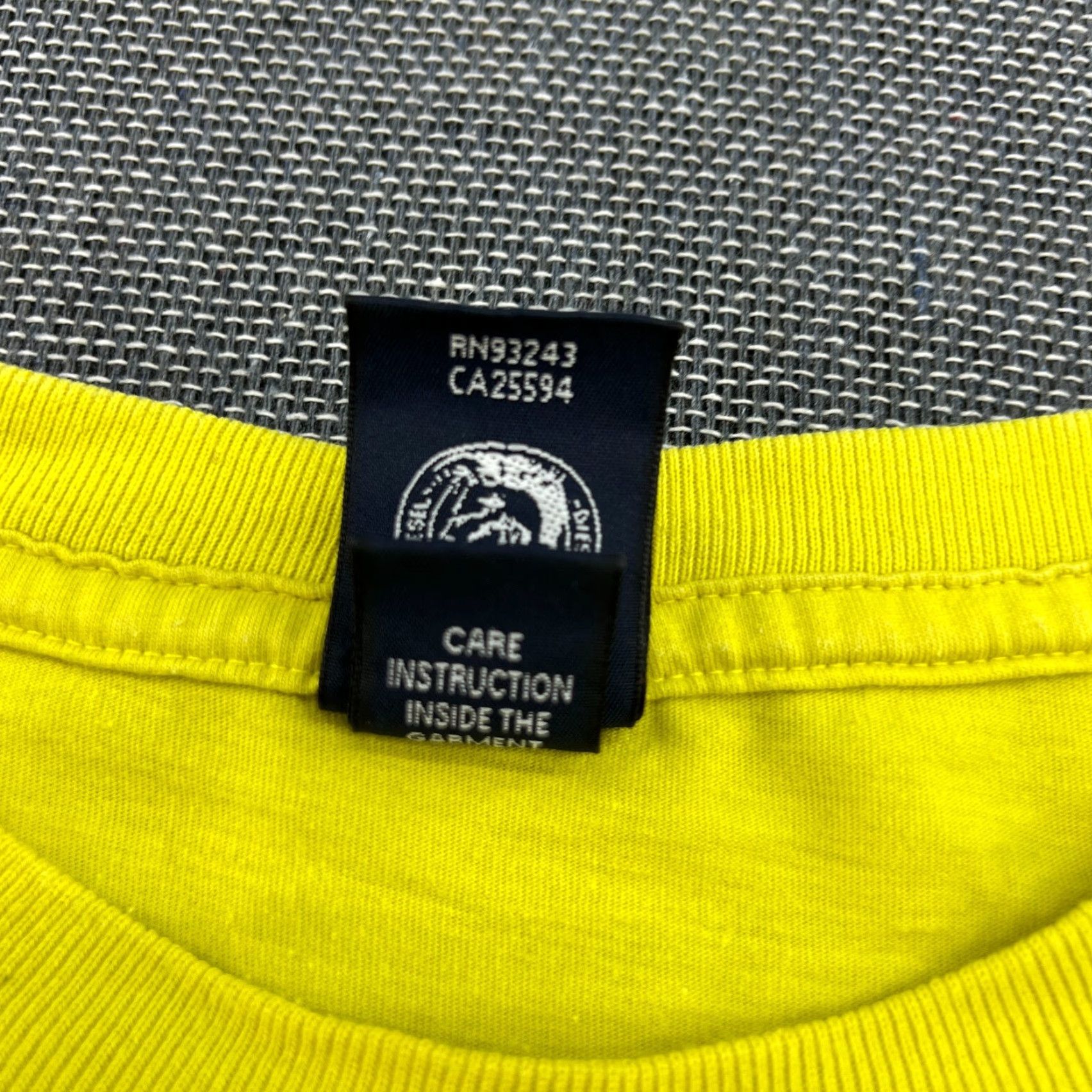 Diesel DIESEL DPH Parachutech Vintage Mens Shirt Medium Only The Brave Yellow Parachute Shirt Mens M Yellow Vintage Diesel DPH Parachutech 90s 80s Size US M / EU 48-50 / 2 - 4 Thumbnail