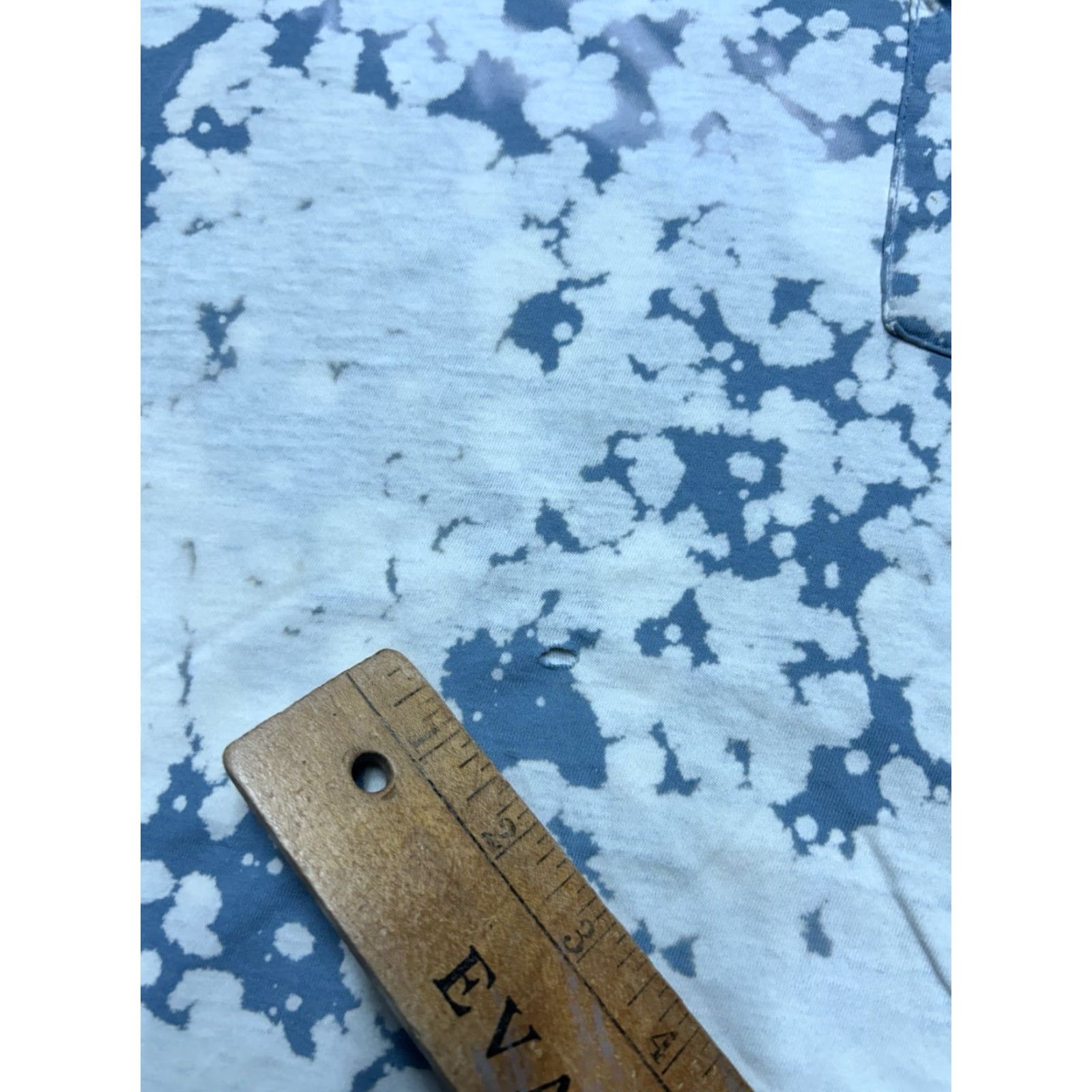 Fruit Of The Loom Fruit of the Loom Pocket T Shirt Bleach Tie Dye Distressed Cotton Soft XL Men Blues Pocket T Shirt Bleach Tie Dye Distressed Cotton Soft XL Men Blues Size US XL / EU 56 / 4 - 3 Thumbnail