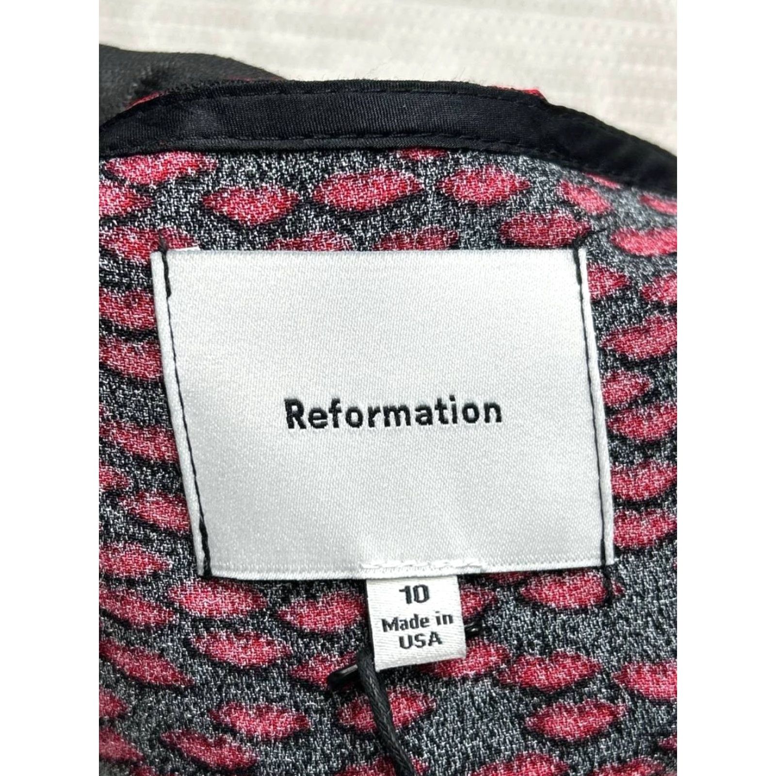 Reformation Reformation Neta Shift Dress Womens 10 Red Stretch French Kiss Allover Print New Size 32" / US 10 / IT 46 - 4 Thumbnail