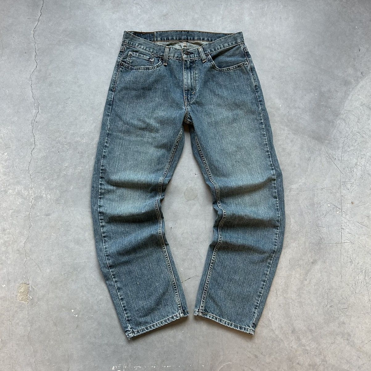 Levi's × Vintage Vintage Y2K Essential Levi 559 Straight Leg Skater Denim 33 Size US 33 - 2 Thumbnail