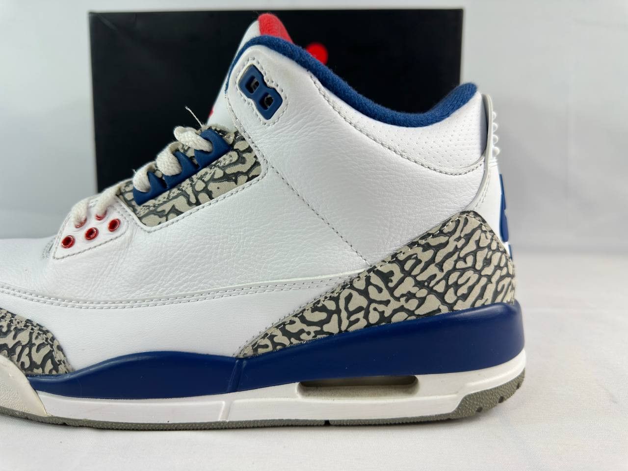 Nike Nike Air Jordan 3 Retro OG Mid True Blue Size US 10 / EU 43 - 7 Thumbnail