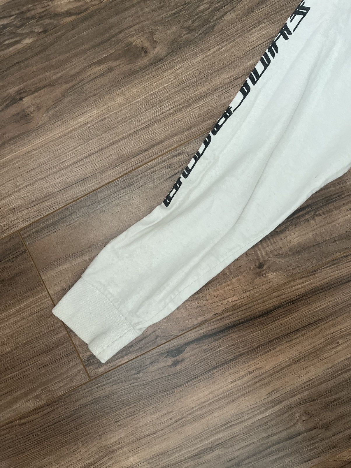 Supreme Supreme Easter Island L/S Tee Size US L / EU 52-54 / 3 - 2 Thumbnail