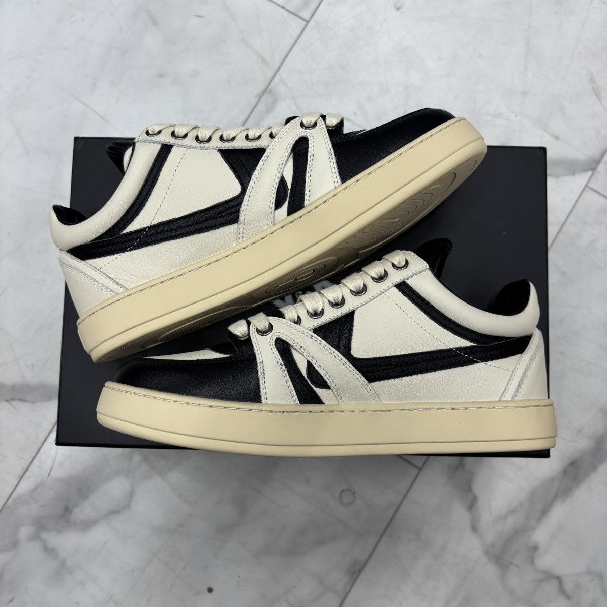 Other Plessume Vantage Low Size US 8 / EU 41 - 3 Thumbnail