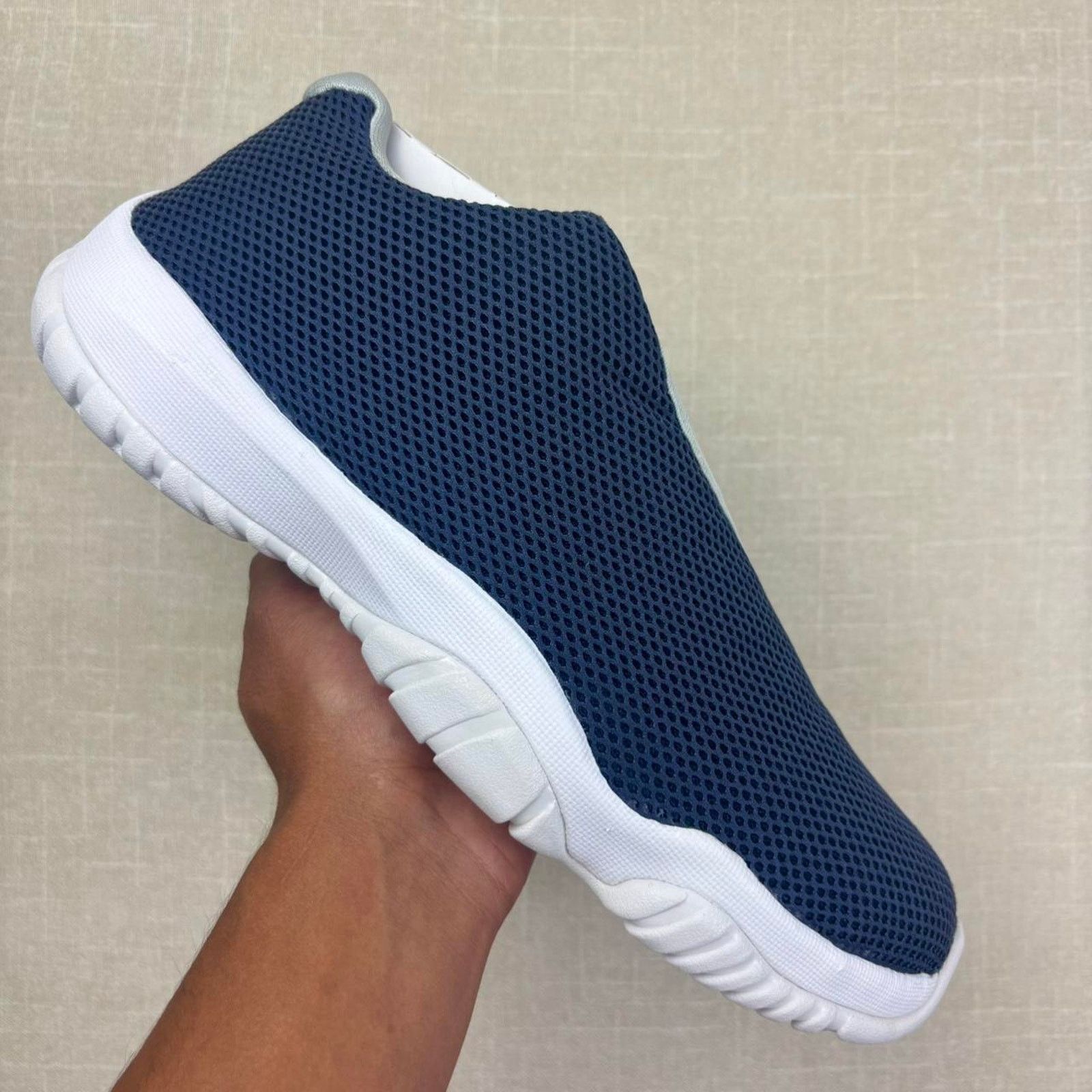 Jordan Brand 🧵 Jordan Future “Midnight Navy” 9M Size US 9 / EU 42 - 1 Thumbnail