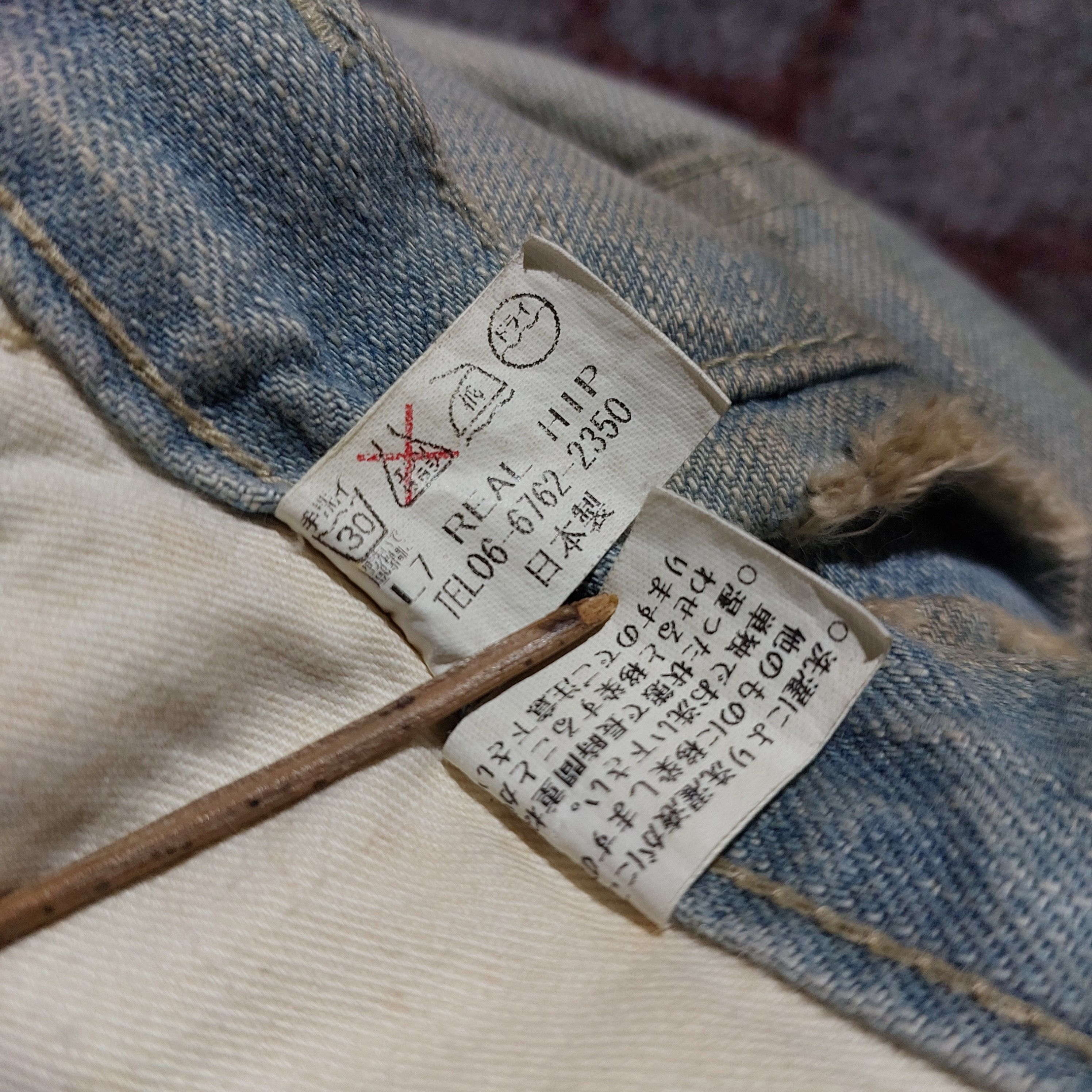 L7 Real Hip L7 Real Hip Distressed flared jeans Size US 32 / EU 48 - 12 Thumbnail