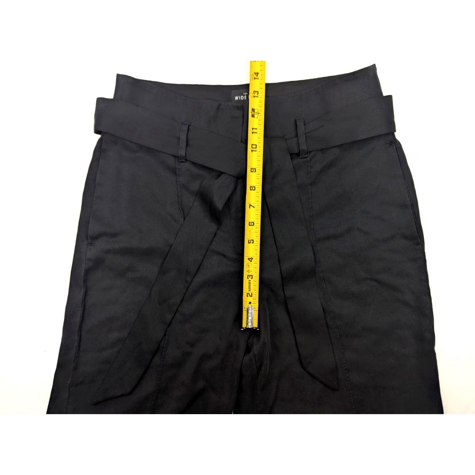 White House Black Market VINTAGE? No — White House Black Market The Wide Leg Capri Pants Women 8 Black w Belt 29x25 Capri Wide-Leg Adults Women Size 30" / US 8 / IT 44 - 4 Thumbnail