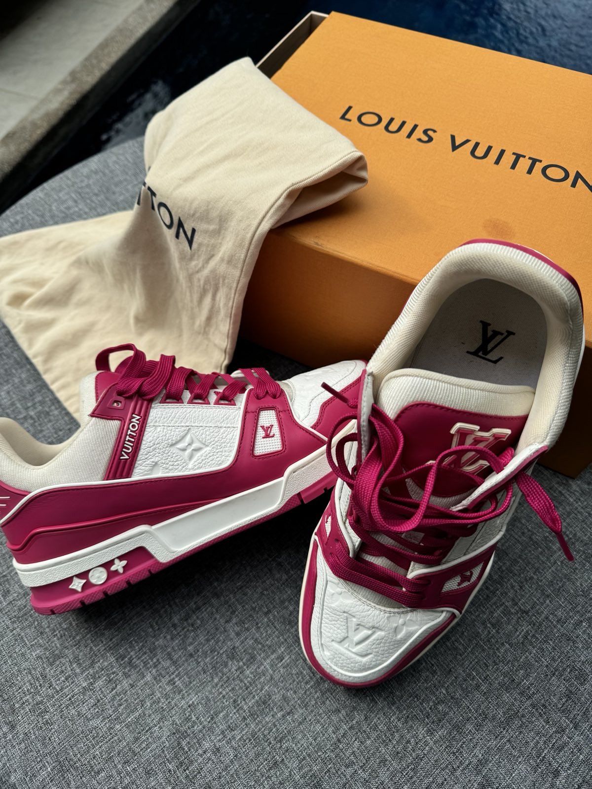 Louis Vuitton Louis Vuitton Trainer Low White Fuchsia Size US 7.5 / EU 40-41 - 5 Thumbnail