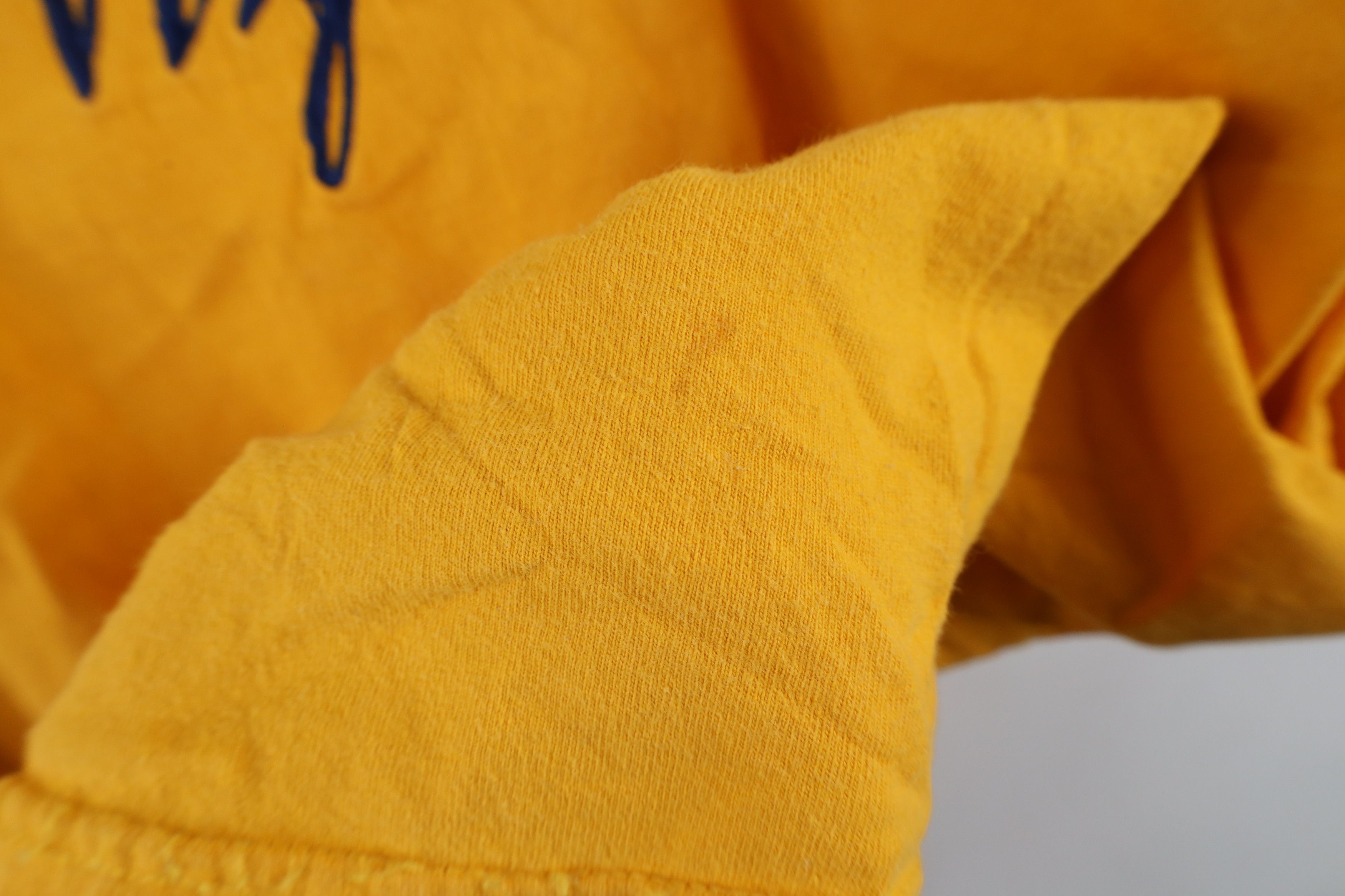 Vintage Vintage 90s Script West Virginia University T-Shirt Yellow Size US XXL / EU 58 / 5 - 5 Thumbnail