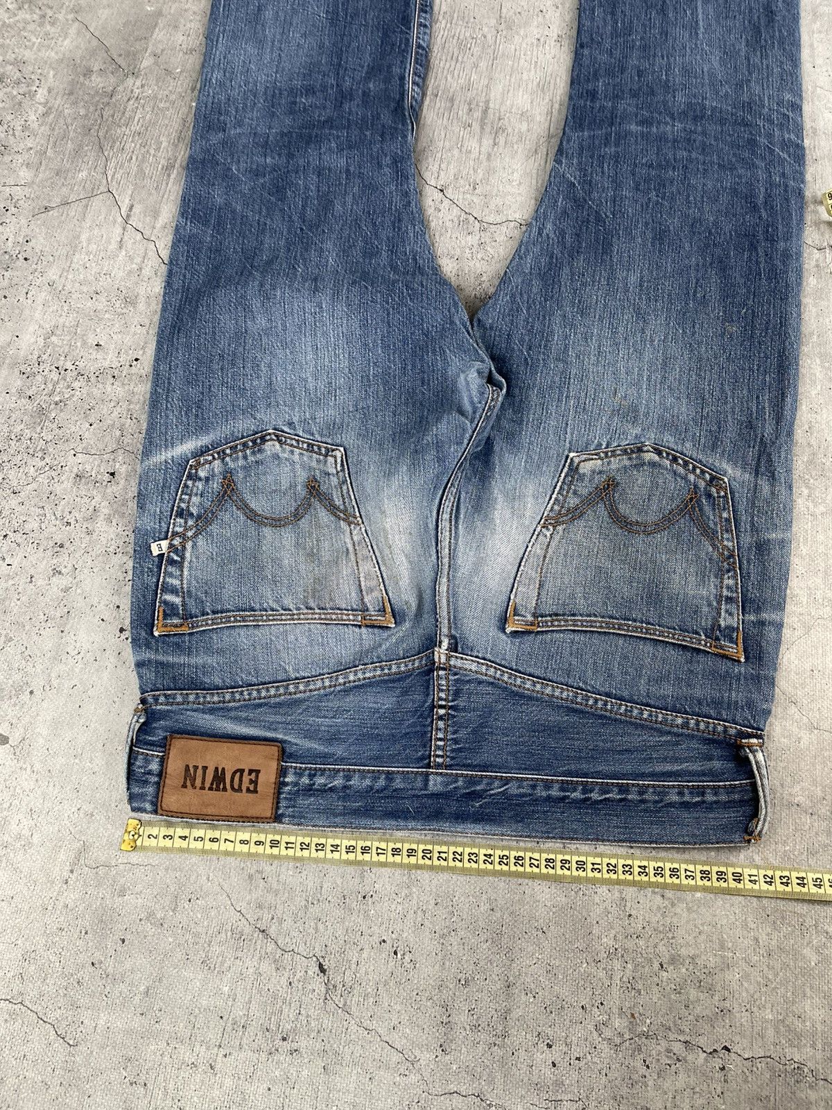 Edwin × Japanese Brand Flare Jeans Edwin Japan Distress Denim Boot Cut 31•34 Size US 31 - 7 Thumbnail