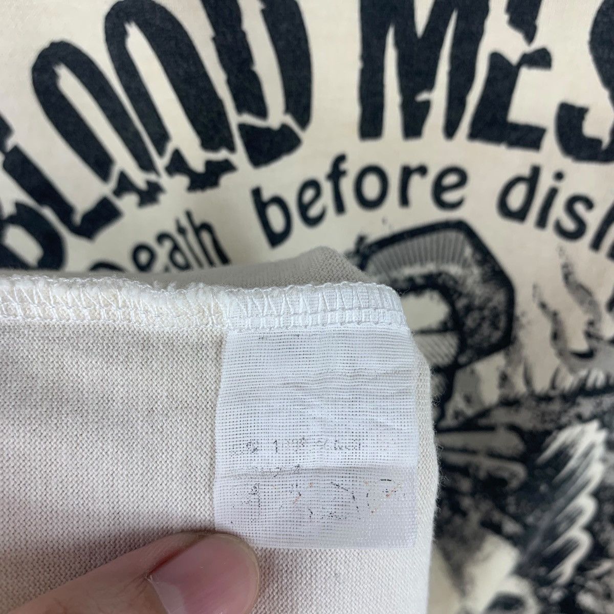 Japanese Brand Vintage BLOOD MASSAGE death before dishoner long sleeve tee Size US M / EU 48-50 / 2 - 10 Thumbnail