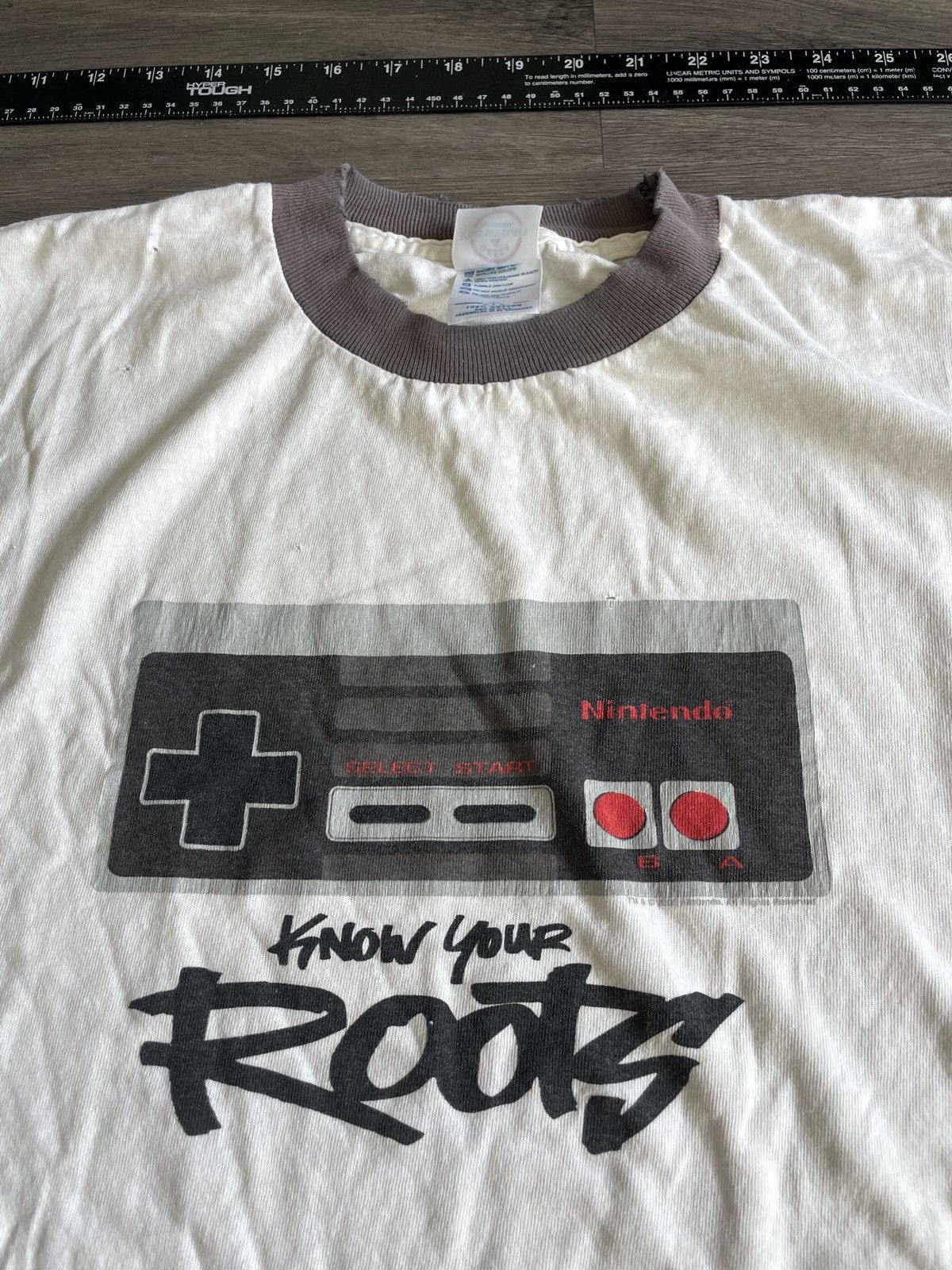 Delta Y2K 2002 Nintendo “Know Your Roots” Ringer T-Shirt (Sz.L) Size US L / EU 52-54 / 3 - 2 Thumbnail