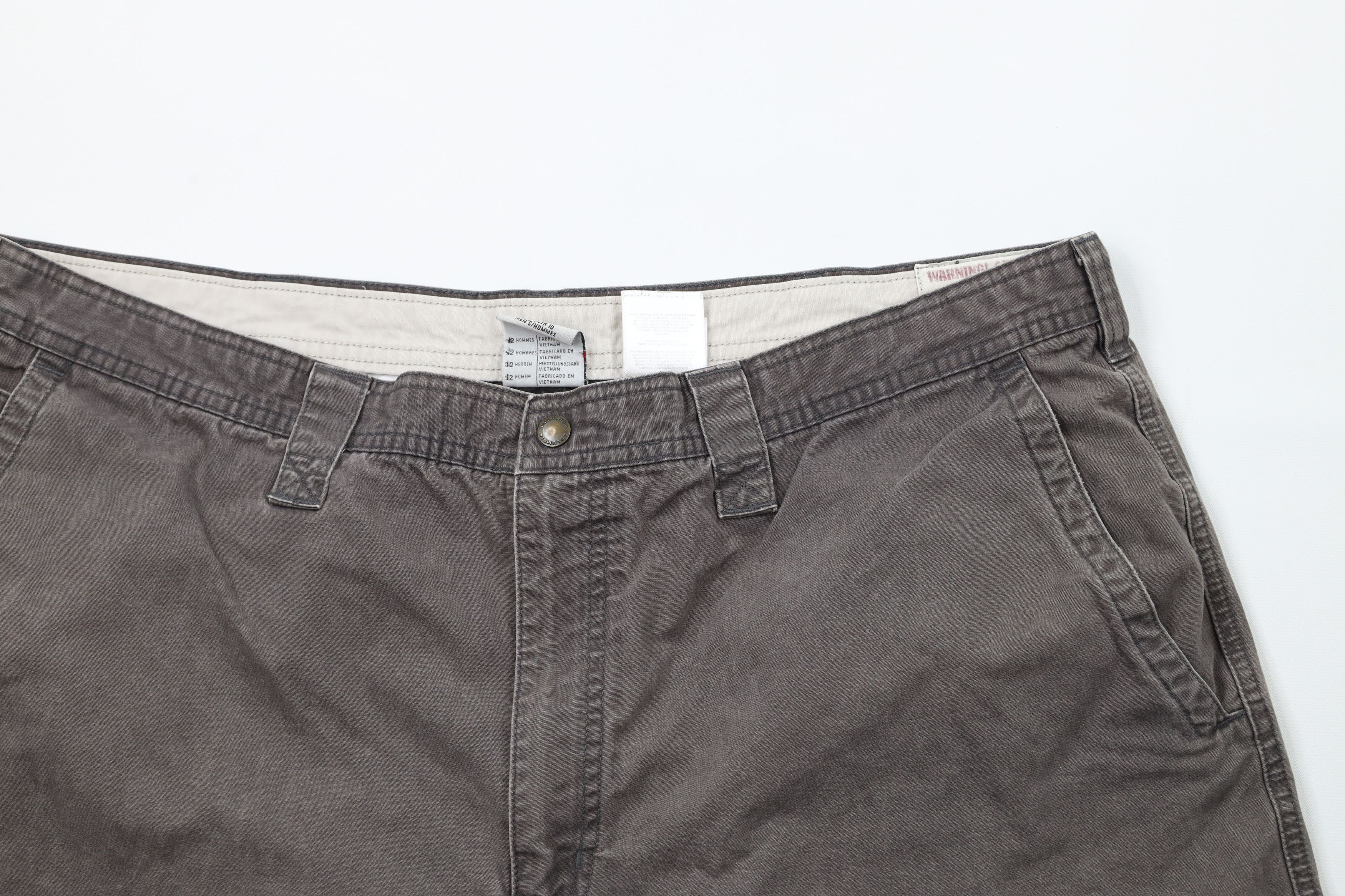 Columbia × Vintage Vintage Columbia Out Above Knee Dungaree Shorts Gray Cotton Size US 32 / EU 48 - 2 Thumbnail