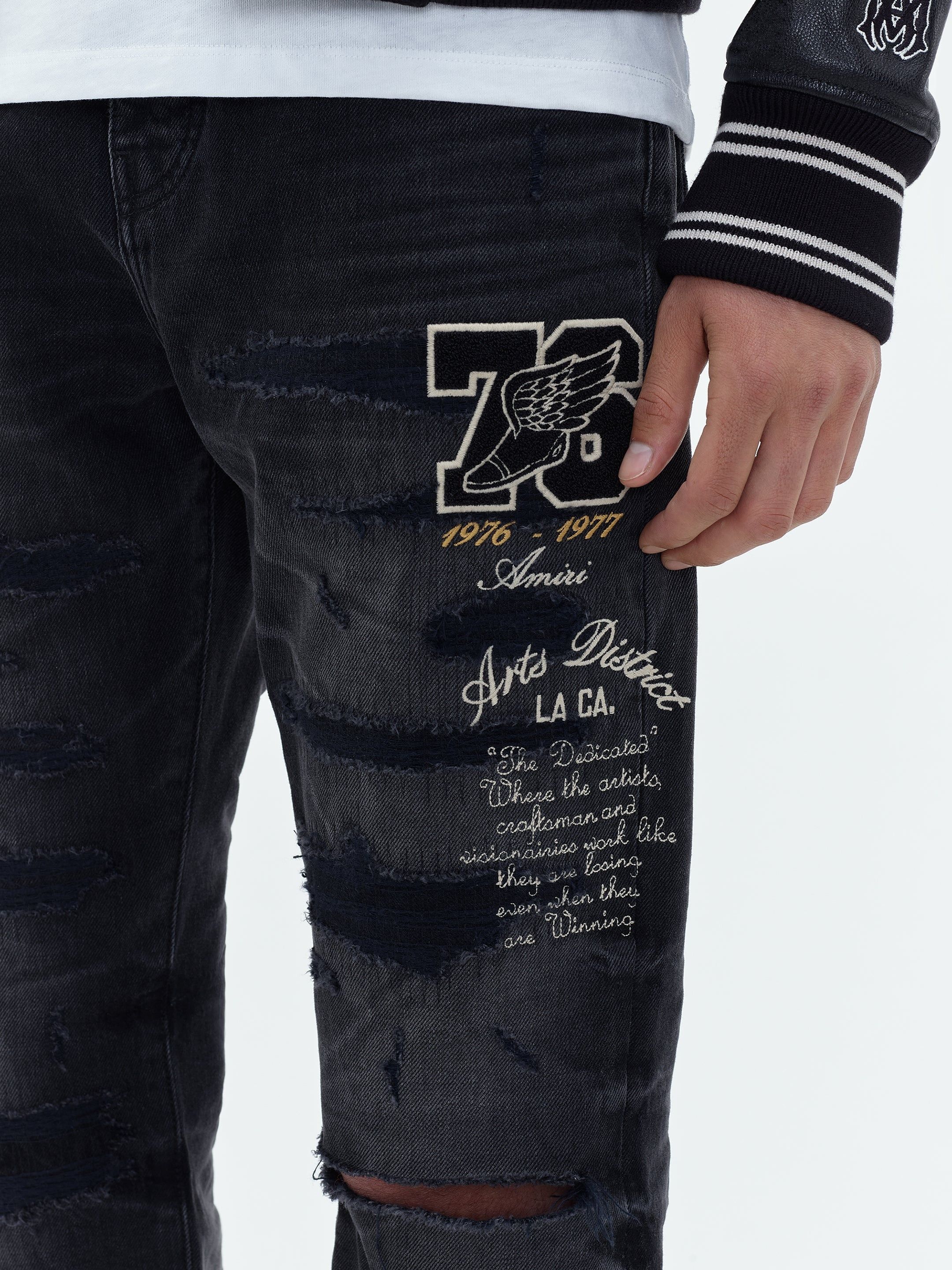 Amiri oc11z0225 Varsity Eagle Logo Straight Jeans in Black Size US 34 / EU 50 - 7 Thumbnail