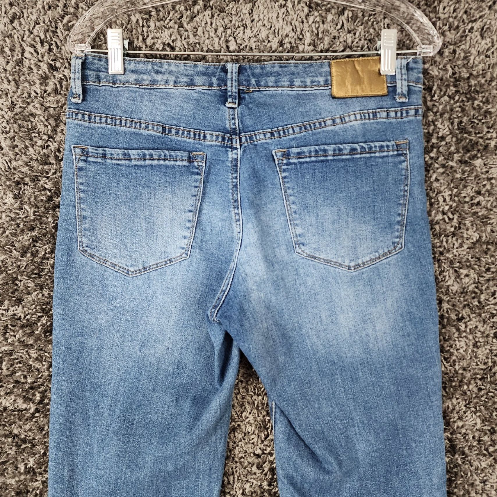 Anne Klein ANNE KLEIN Women's Jeans Girlfriend Badazzled Blue Size 6 Regular 32" Waist 28" Inseam Straight Blue Womens Size 28" / US 6 / IT 42 - 6 Thumbnail