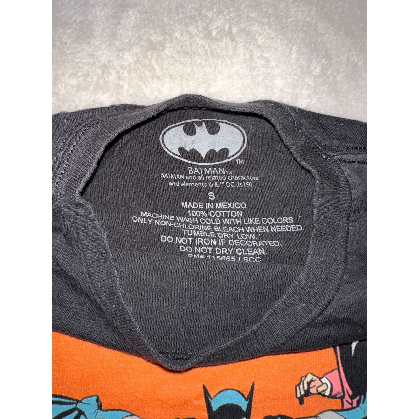 & Other Stories T-Shirt Batman DC Comics Graphic Tee Small Size US S / EU 44-46 / 1 - 3 Thumbnail