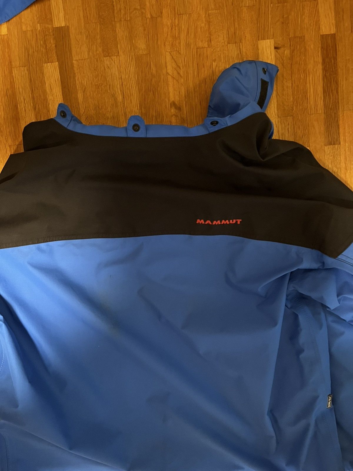 Mammut Vintage Mammut Raincoat Size US M / EU 48-50 / 2 - 18 Thumbnail
