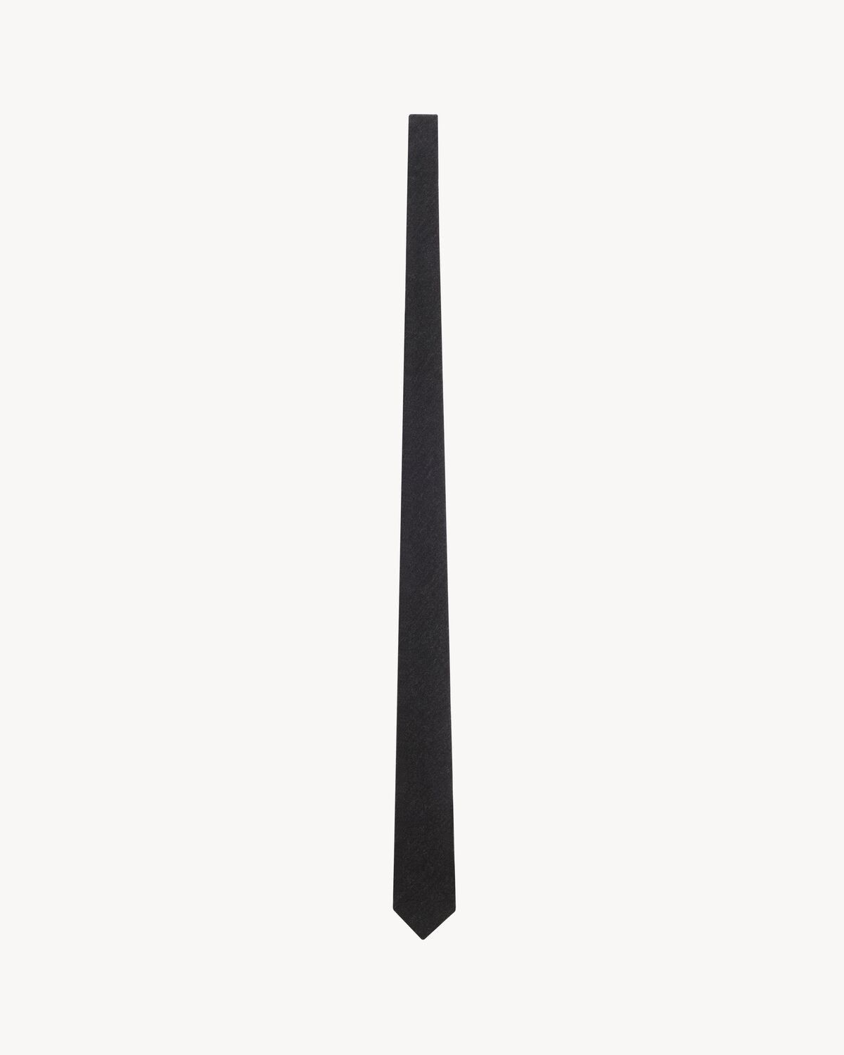 o1s1wg110126 797394 Size: L / Tie in Silk and Wool in Black