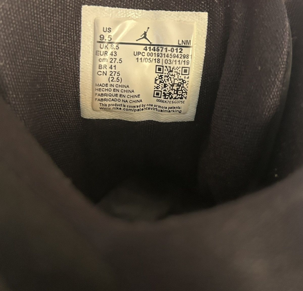 Jordan Brand Jordan Retro 13 Cap and Gown (2019) Size US 9.5 / EU 42-43 - 3 Thumbnail
