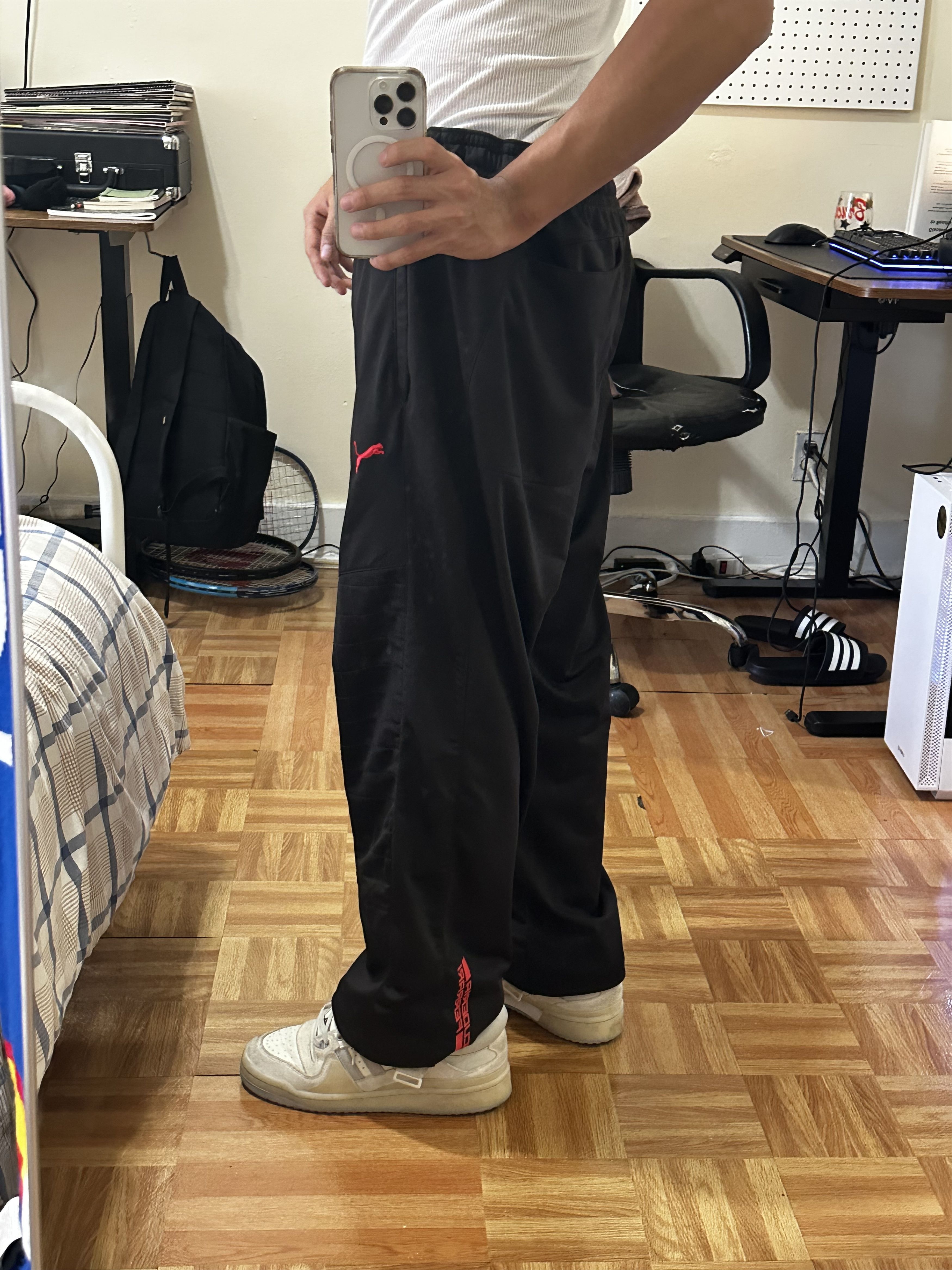 Ferrari × Puma Black Ferrari/Puma Sweatpants Size US 41 - 4 Thumbnail