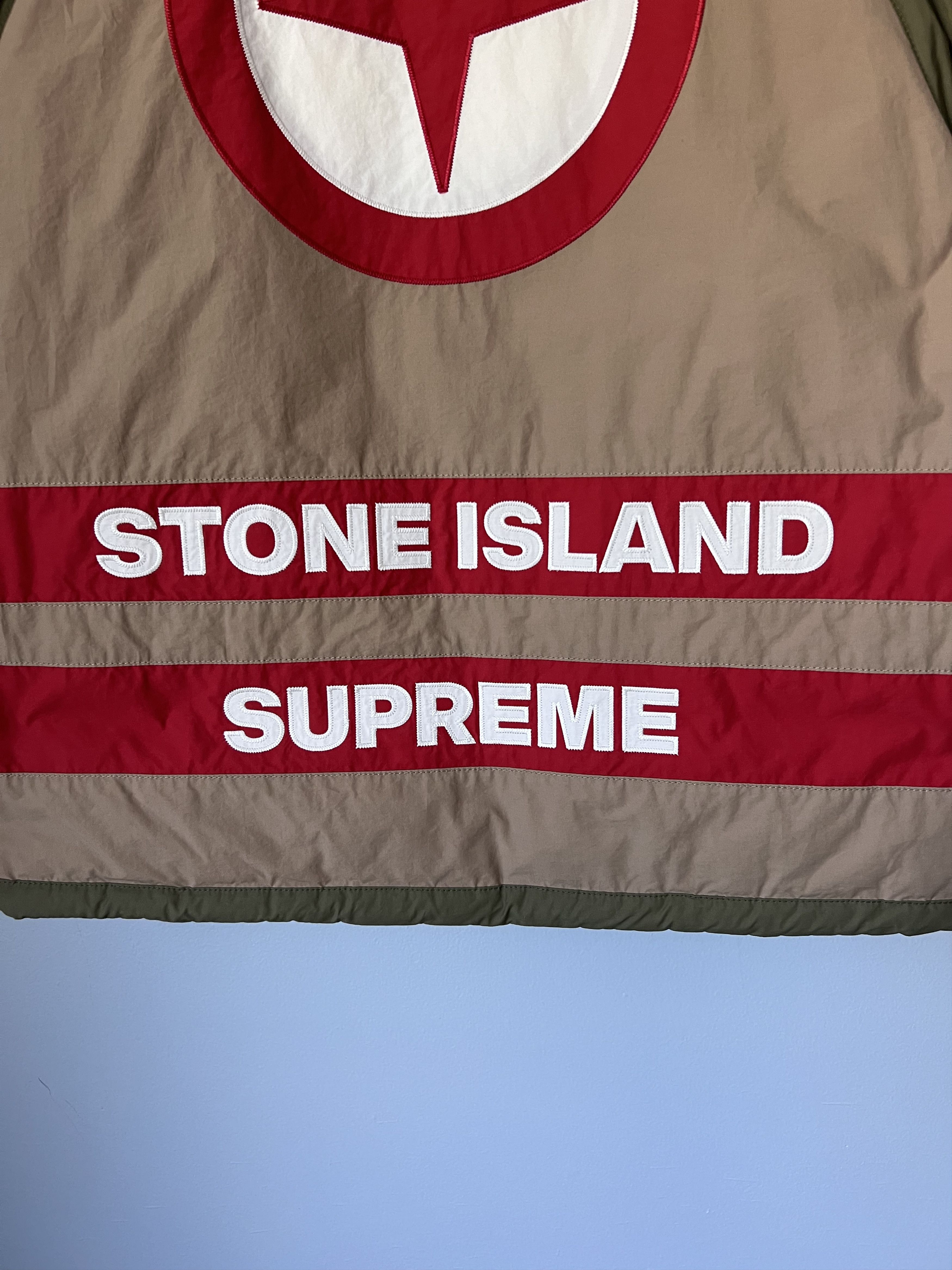 Stone Island × Supreme Supreme Stone Island Reversible Down Puffer Jacket in Olive Size US L / EU 52-54 / 3 - 8 Thumbnail