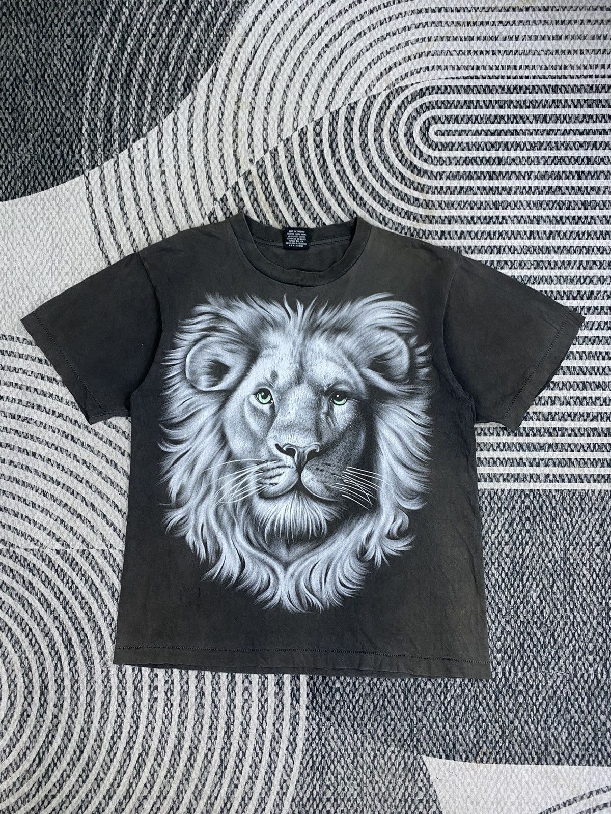 Japanese Brand Vintage Rock Eagle Big Print Lion Graphic Shirt Size US M / EU 48-50 / 2 - 1 Thumbnail