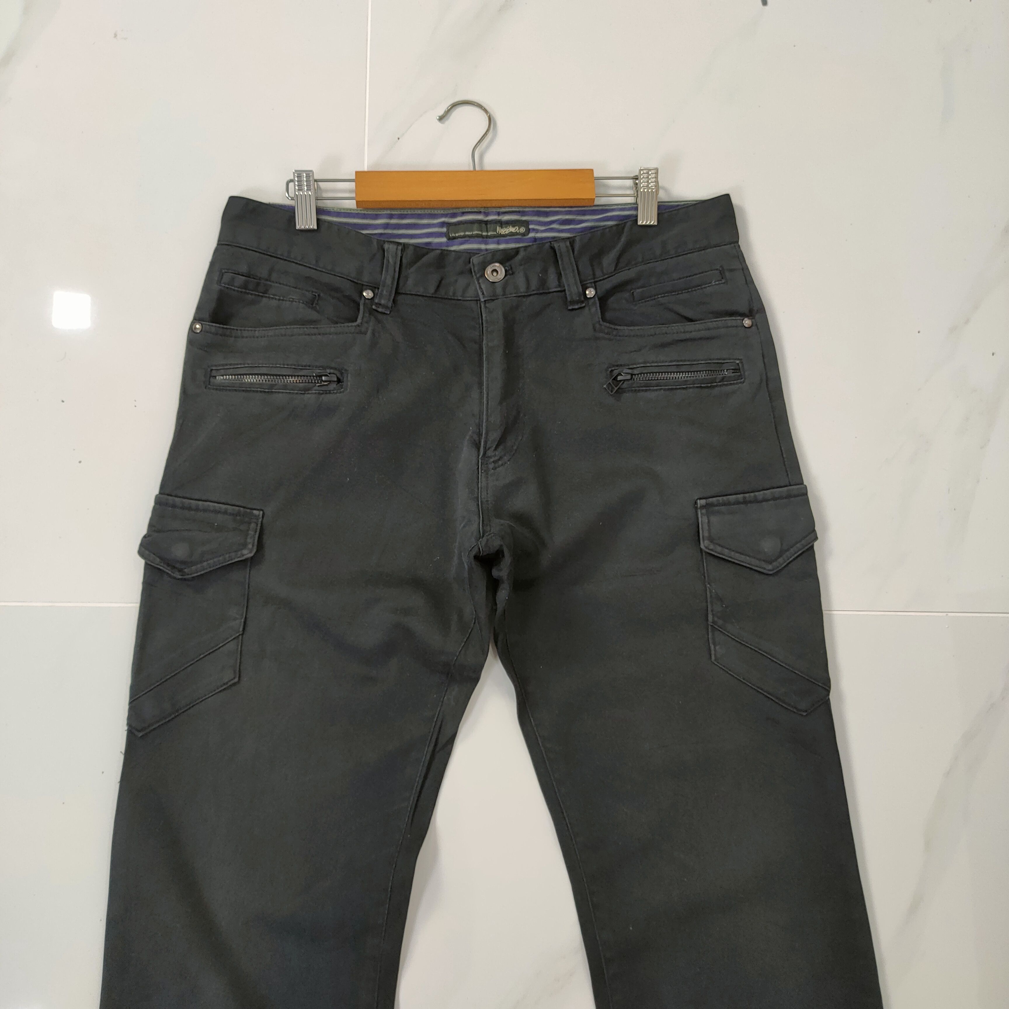 Mossimo VINTAGE FADED BLACK MASSIMO 9 POCKET CARGO PANTS Size US 34 / EU 50 - 2 Thumbnail