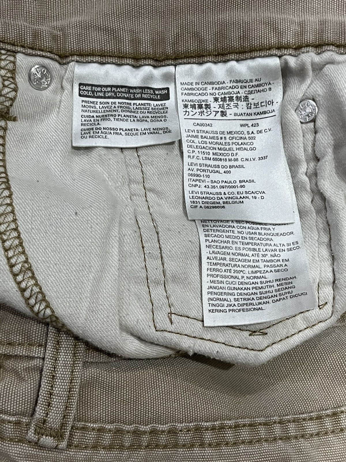 Levi's × Vintage Levi’s 514 Painters Khaki Denim Jeans Size US 33 - 12 Thumbnail