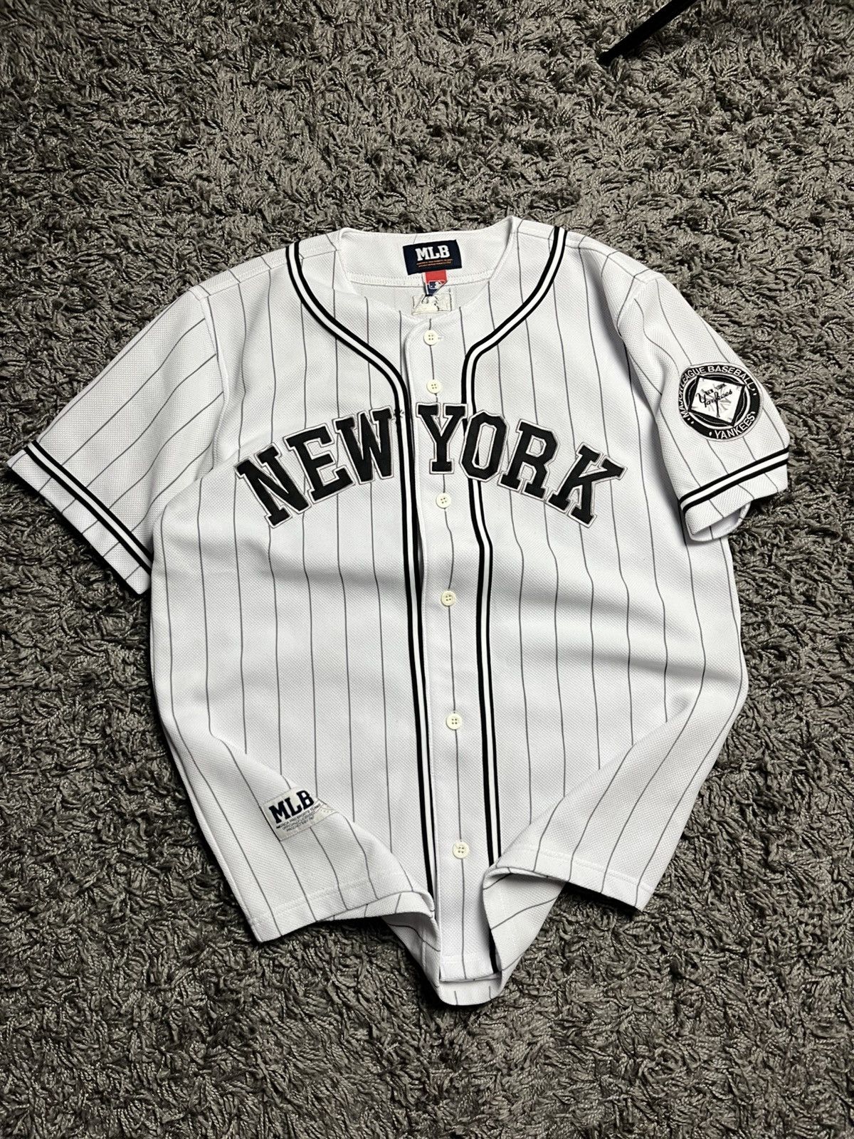 MLB MLB New York Yankees Pinstripe Baseball Jersey Shirt Size US L / EU 52-54 / 3 - 2 Thumbnail