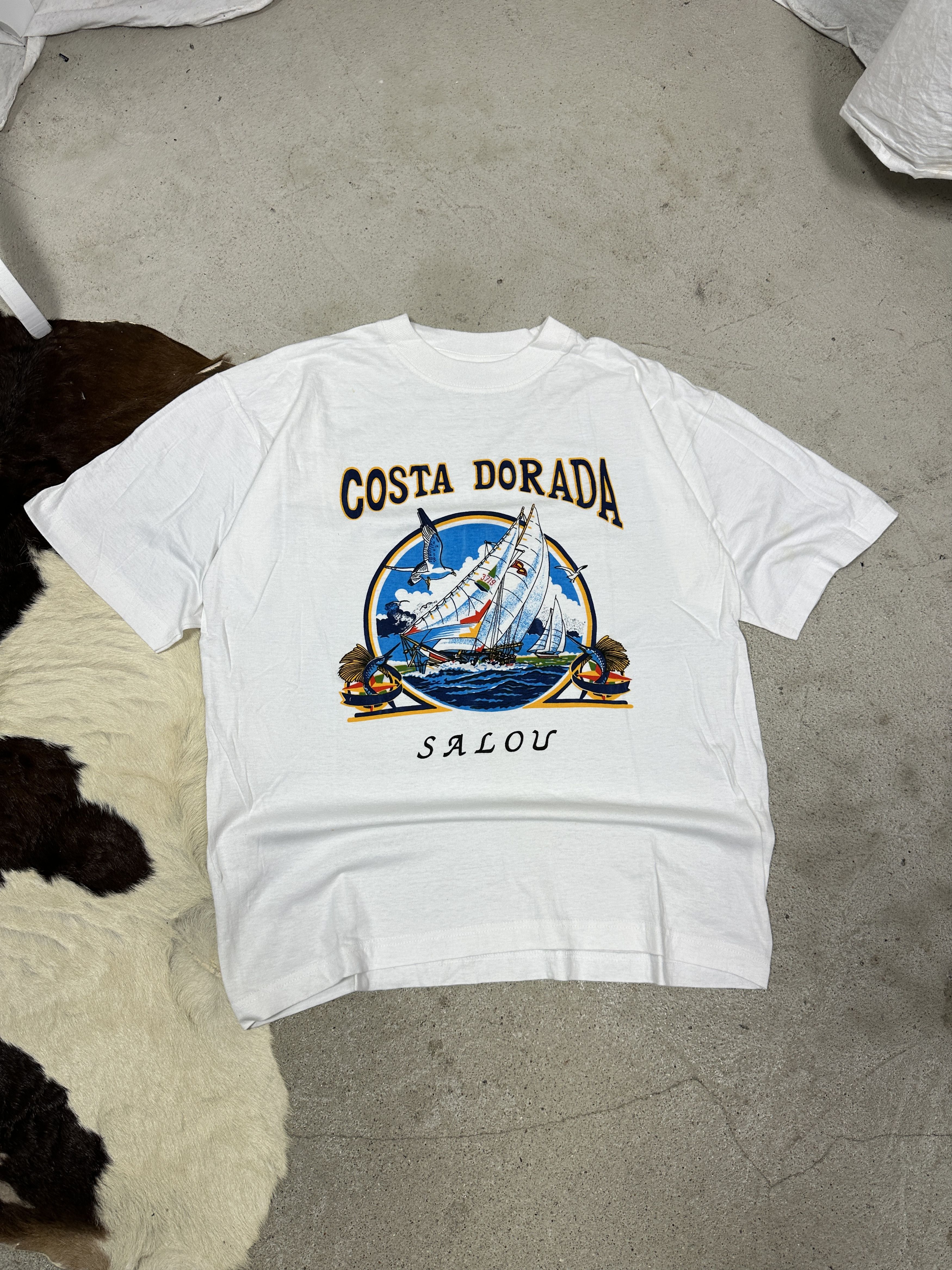 Vintage Vintage Streetwear Casual Costa Dorada 90s T-shirt Size US M / EU 48-50 / 2 - 1 Thumbnail
