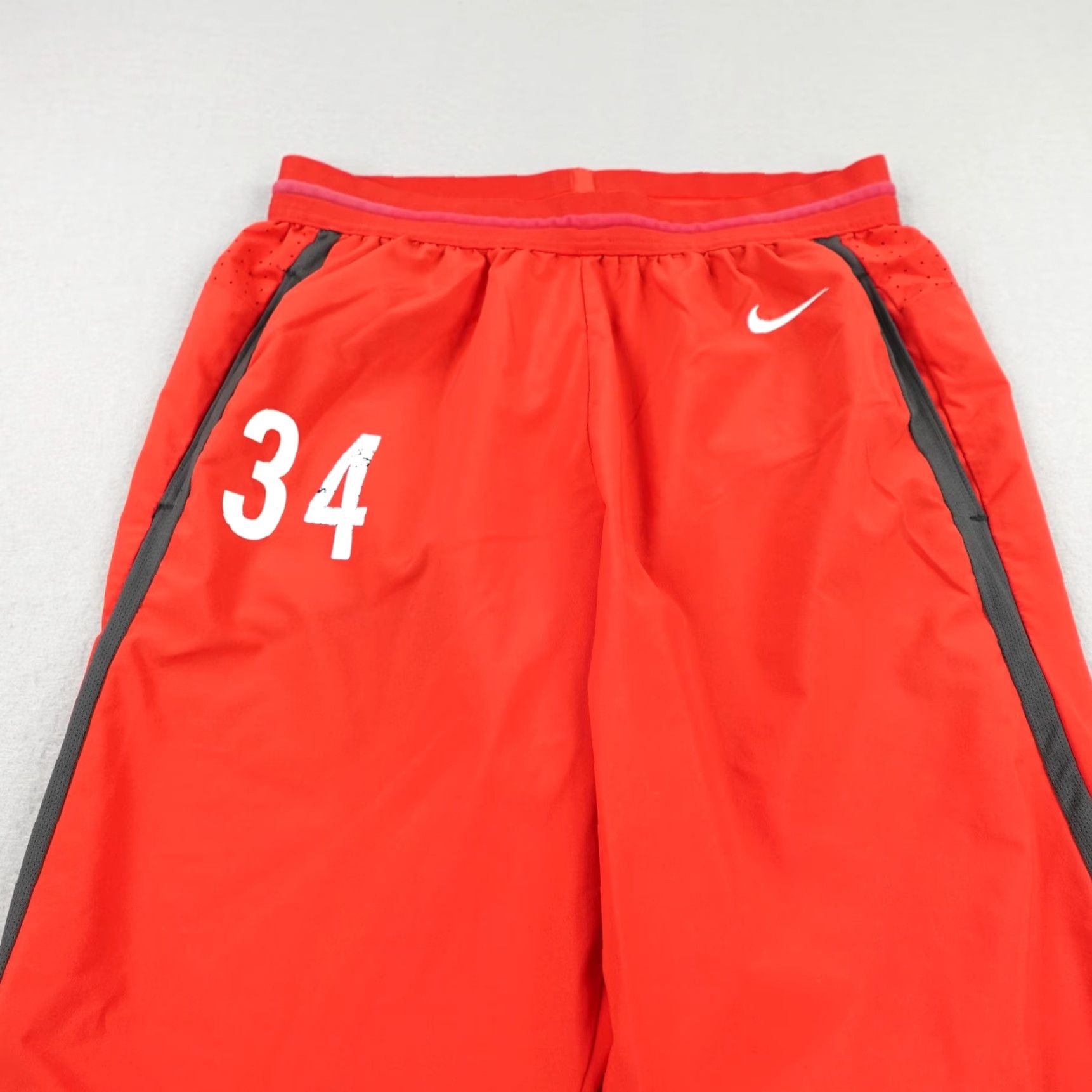 Nike Nike Pants Mens XL Red Zip Track Performance Ankle Zip Joggers Athletic #34 Gym Size US 36 / EU 52 - 2 Thumbnail