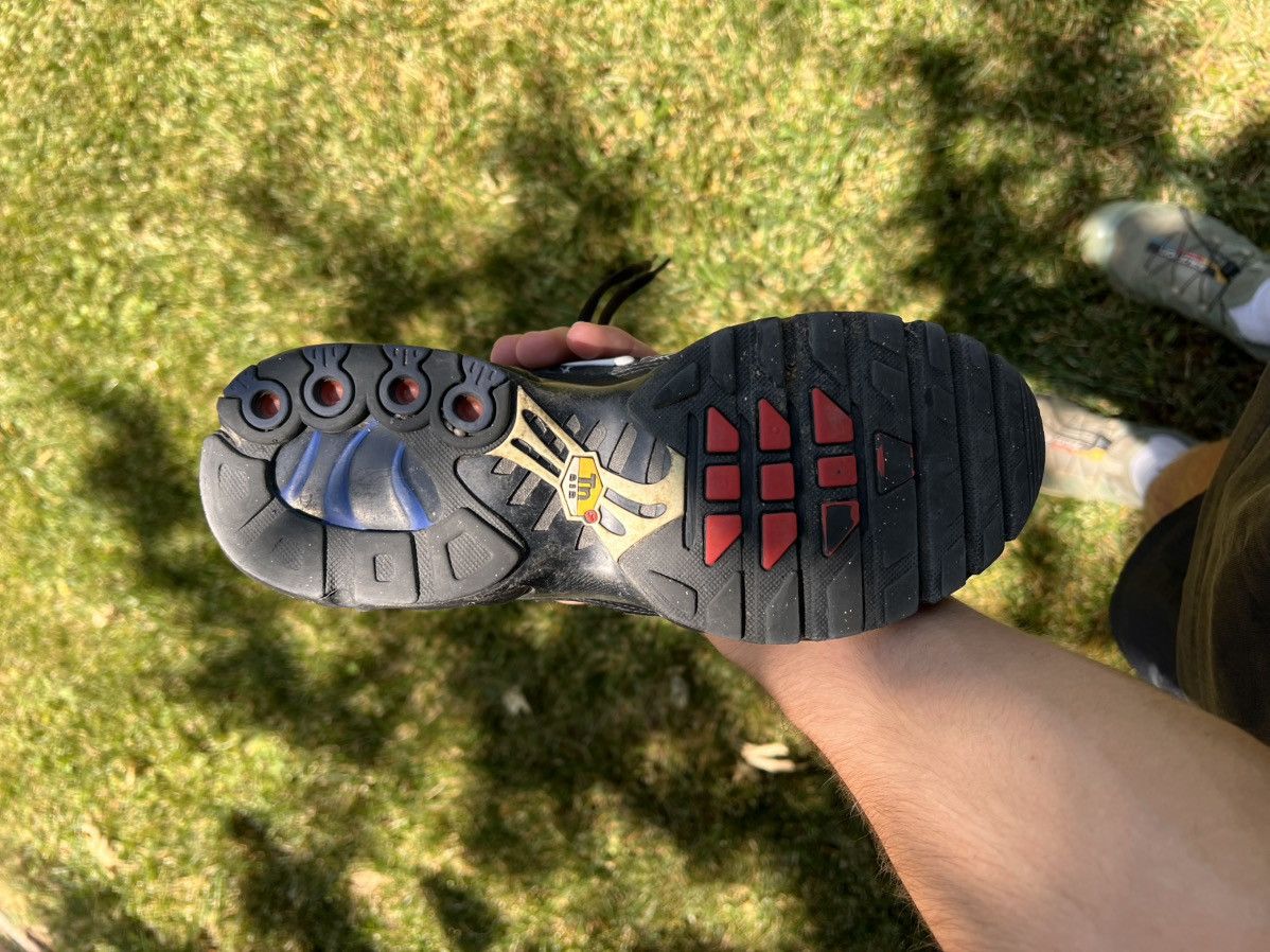 Nike Nike tn France Size US 7 / EU 40 - 7 Thumbnail