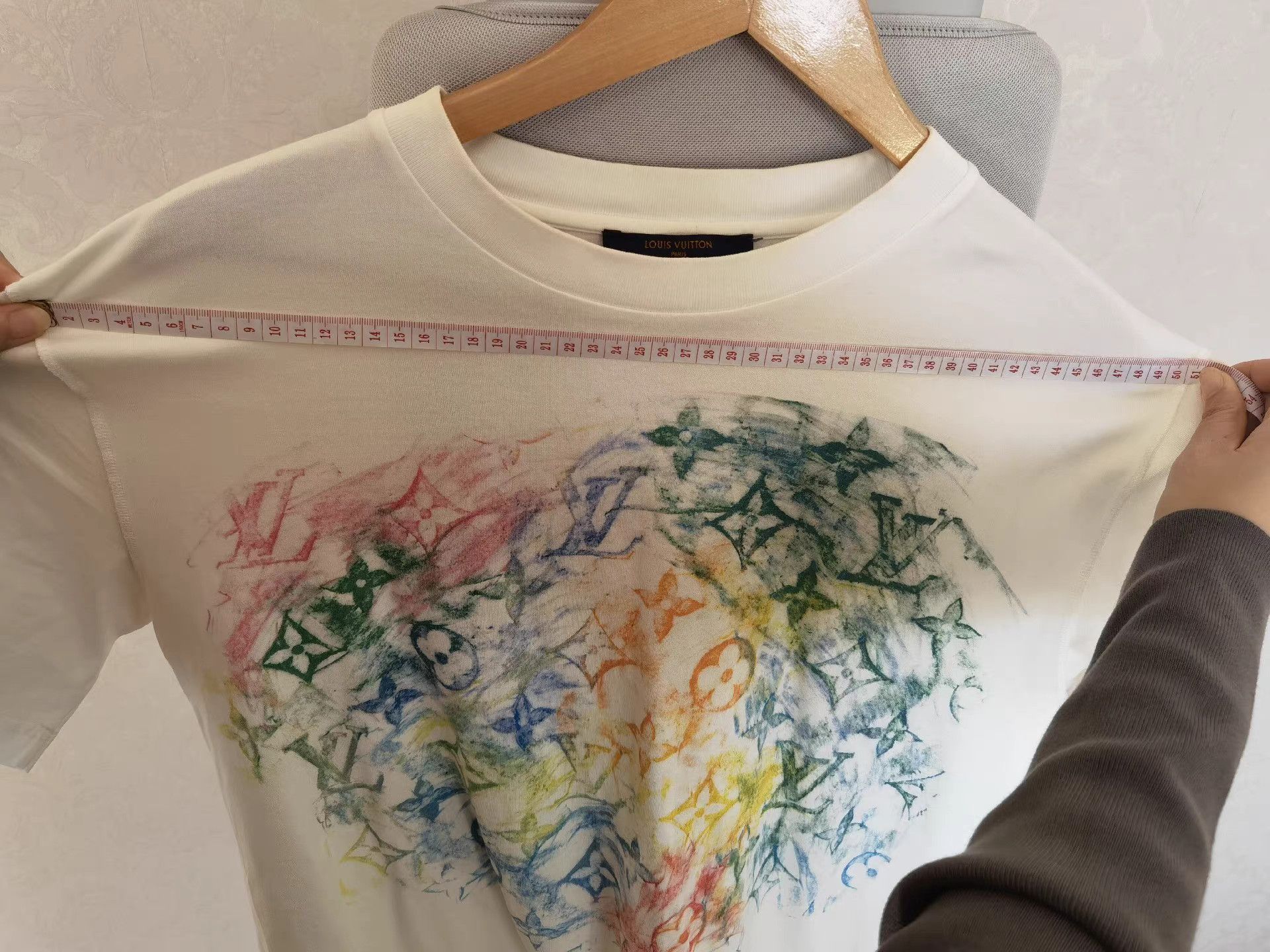 Louis Vuitton Louis Vuitton Crayon T-Shirt K17 Size US L / EU 52-54 / 3 - 5 Thumbnail