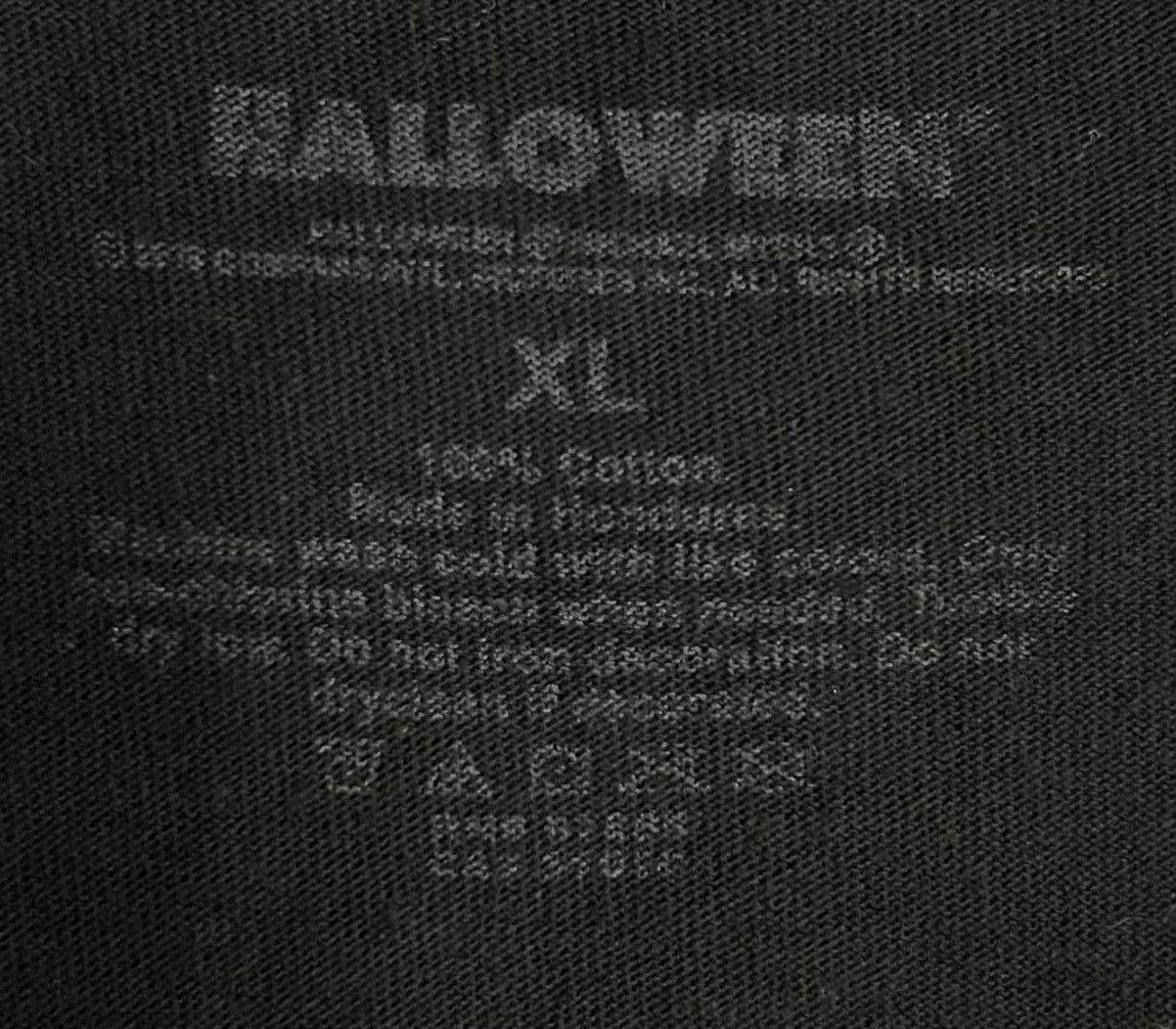 Other HALLOWEEN SERIALKILLER MICHAEL MYERS MASK HORROR MOVIE SHIRT Size US XL / EU 56 / 4 - 6 Thumbnail
