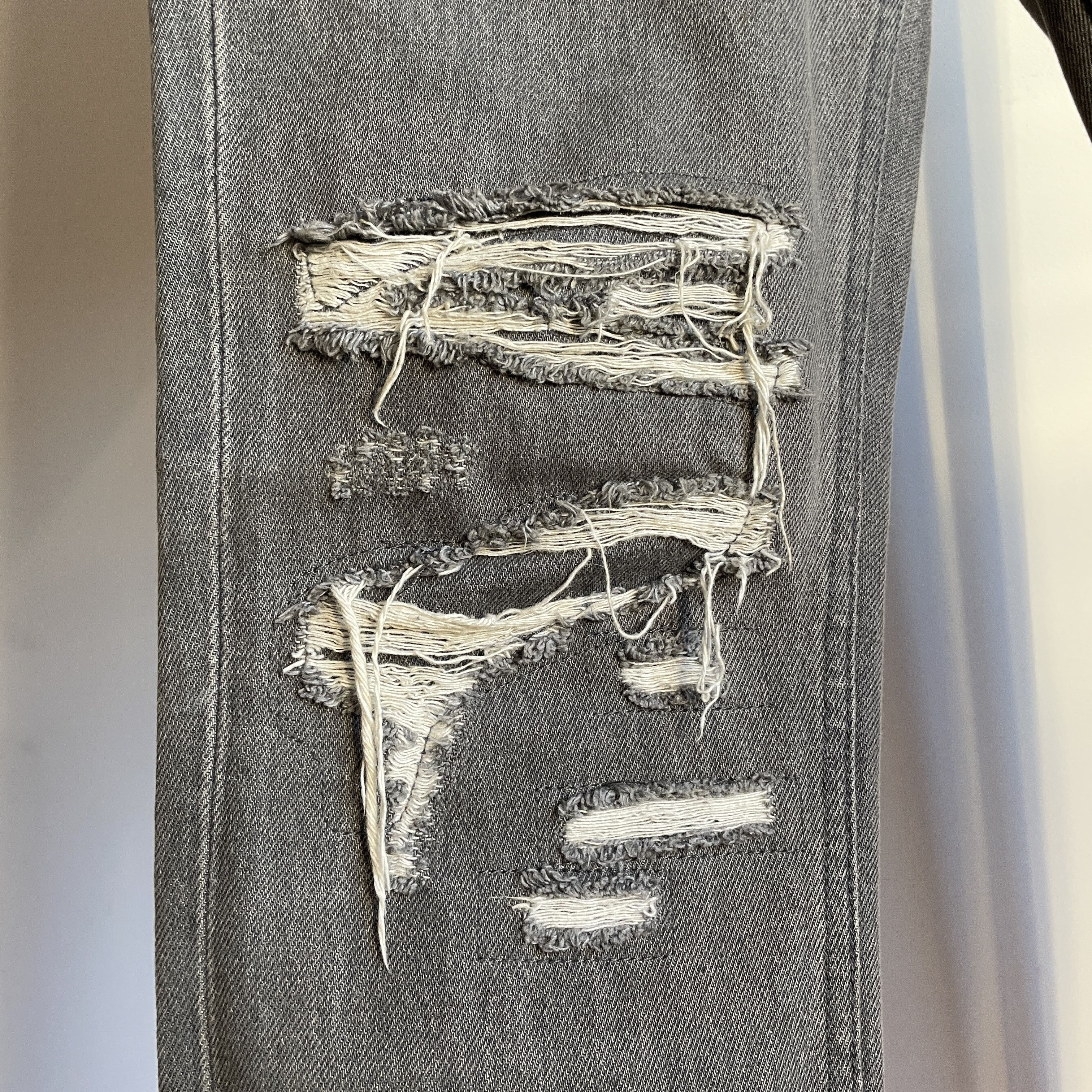 Ksubi Ksubi Chitch Fire Starter Distressed Gray Denim Size 32 Size US 32 / EU 48 - 13 Thumbnail