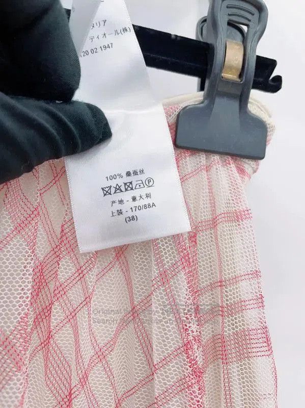 Dior Dior Pink Silk Pleated Midi Skirt . Size 28" / US 6 / IT 42 - 9 Thumbnail