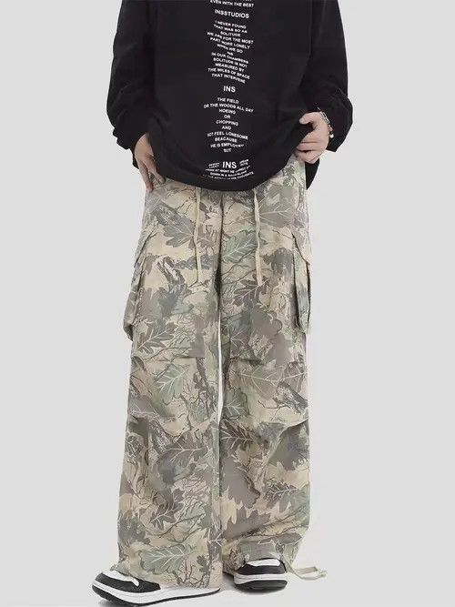Japanese Brand Camouflage leaf pattern workwear wide-leg casual pants Size US 32 / EU 48 - 1 Thumbnail