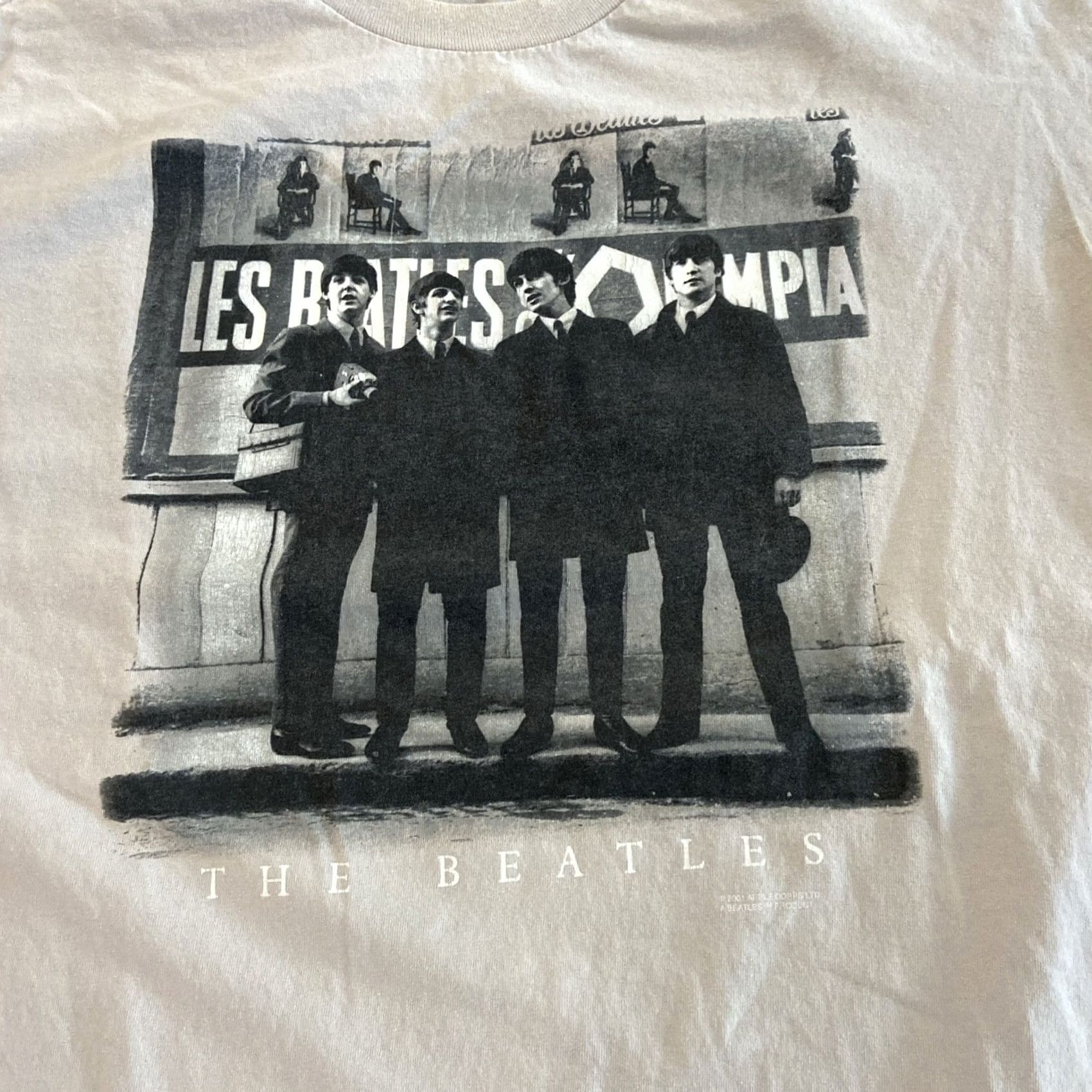 Apple VINTAGE The Beatles Shirt Mens M Black John Lennon Signatures Apple Corps 2001 Y2K VTG Shirt Mens M Black John Lennon Signatures Apple Corps 2001 Y2K Size US XL / EU 56 / 4 - 2 Thumbnail