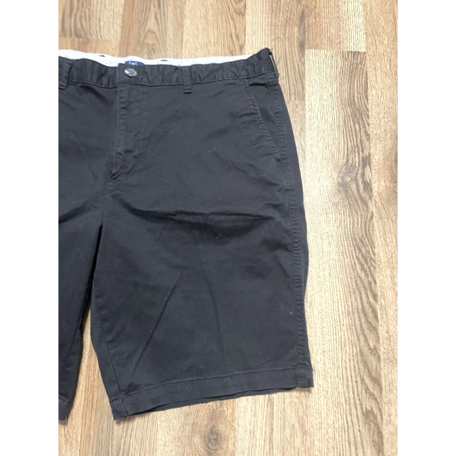 George George Shorts Men's 38 Black Flat Front Casual Pockets Regular Inseam 9in Chino Pants Mens Size US 38 / EU 54 - 4 Thumbnail