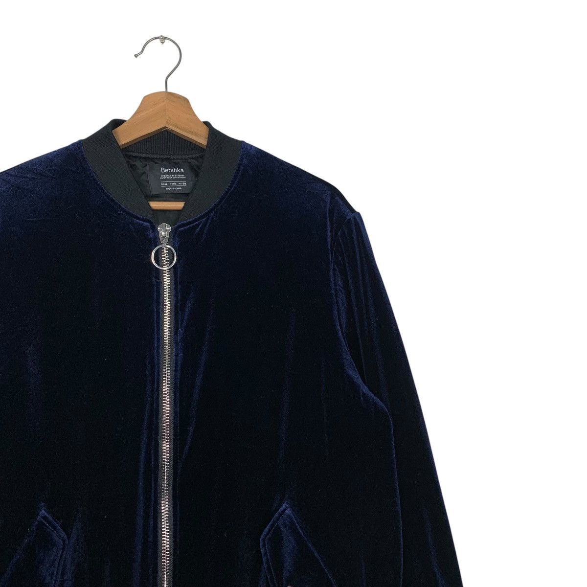 Bershka BERSHKA Dark Blue Velvet Bomber Jacket #2802-C126 Size US M / EU 48-50 / 2 - 4 Thumbnail