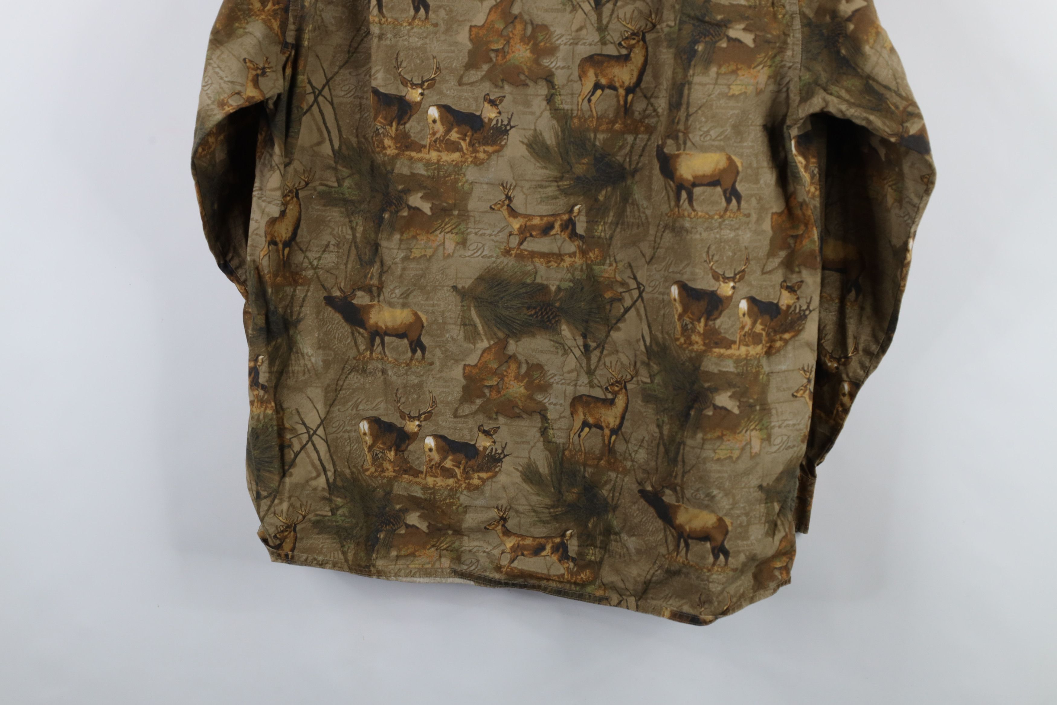 Columbia × Vintage Vintage Columbia Deer Buck All Over Print Button Down Shirt Size US M / EU 48-50 / 2 - 13 Thumbnail