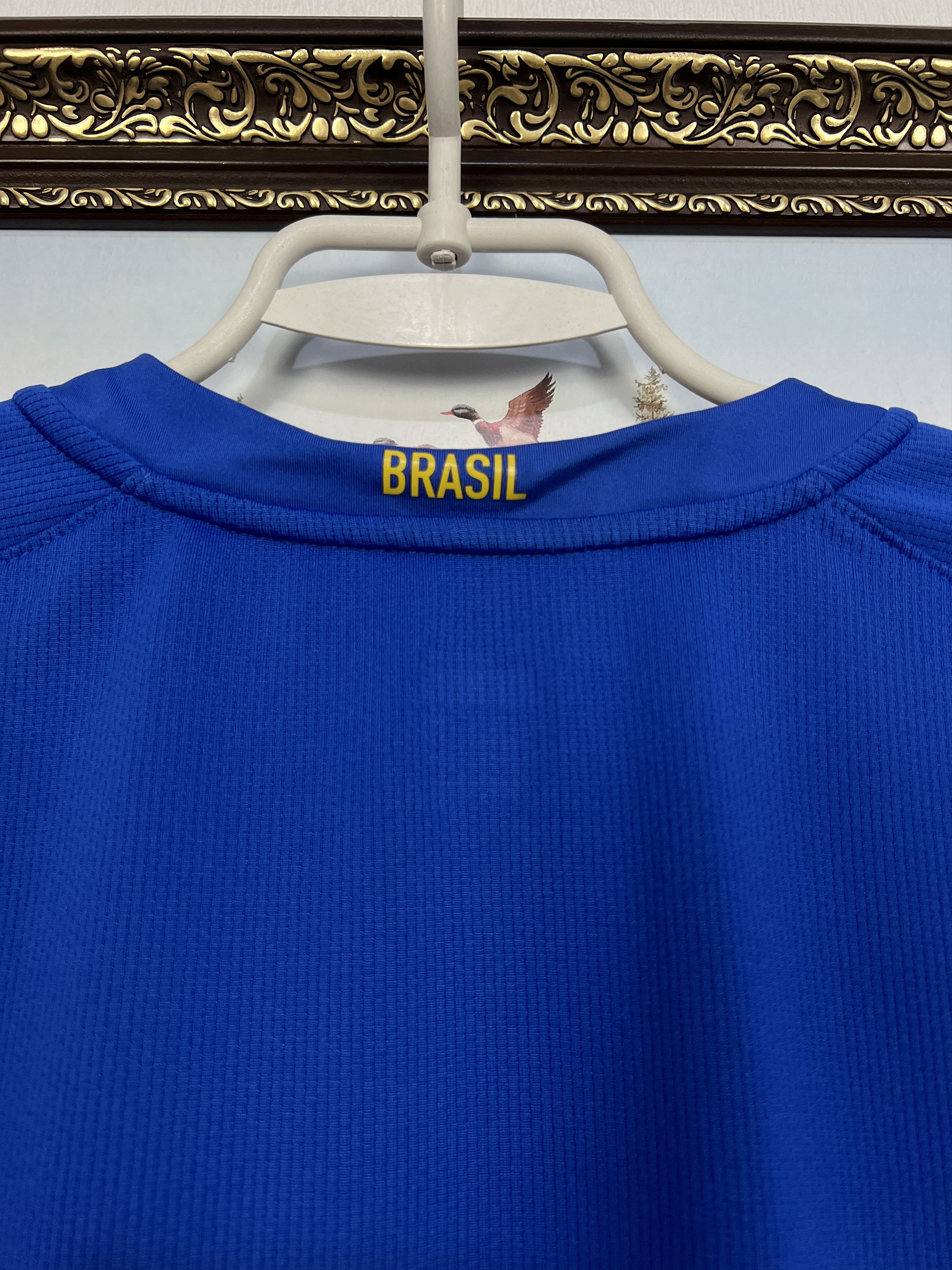 Nike Brazil Away football shirt 2008 Soccer Nike Jersey Mens Size US L / EU 52-54 / 3 - 11 Thumbnail