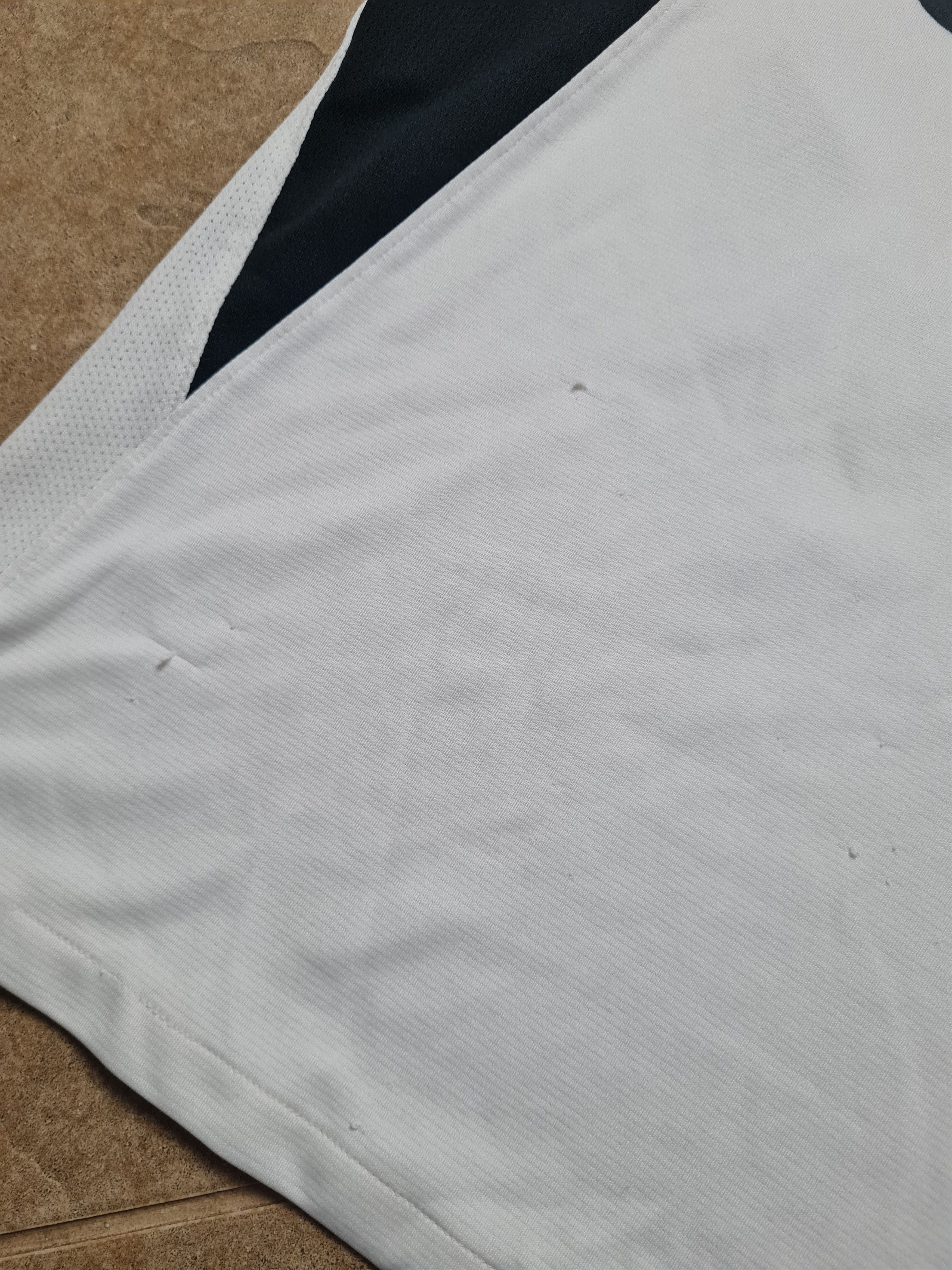 Nike BSC YOUNG BOYS 2019/2020 AWAY SHIRT SOCCER NIKE # 18 NSAME Size US XS / EU 42 / 0 - 19 Thumbnail