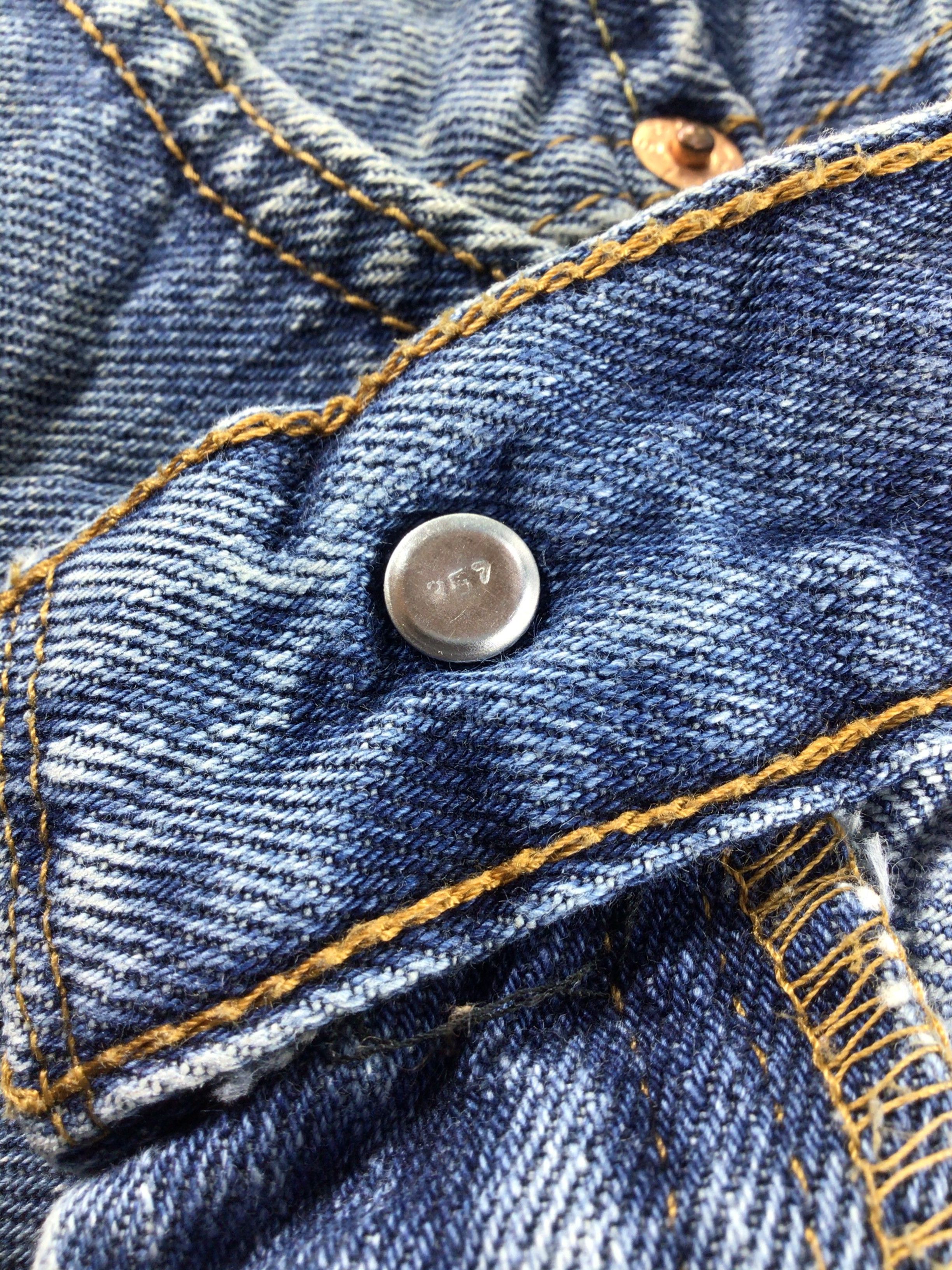 Levi's Vintage Levis 550 Jeans Dirty Blue Wash -J450 Size US 33 - 9 Thumbnail